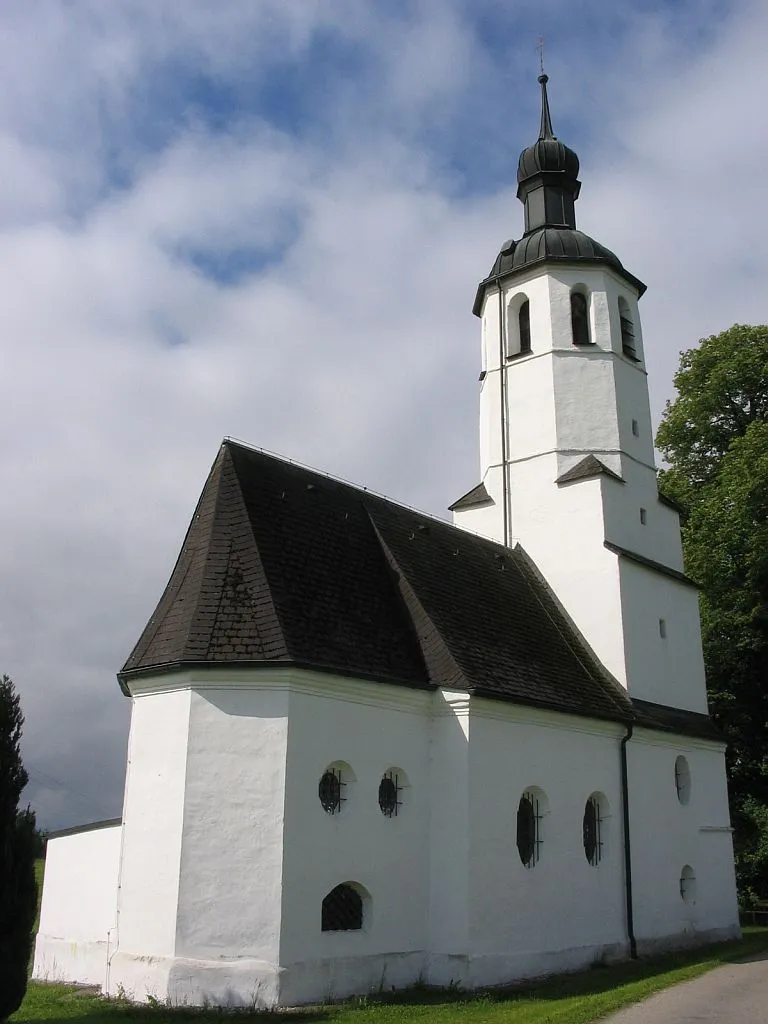 Photo showing: church "Kirche zu den heiligen 14 Nothelfern" in Stephanskirchen Kleinholzen