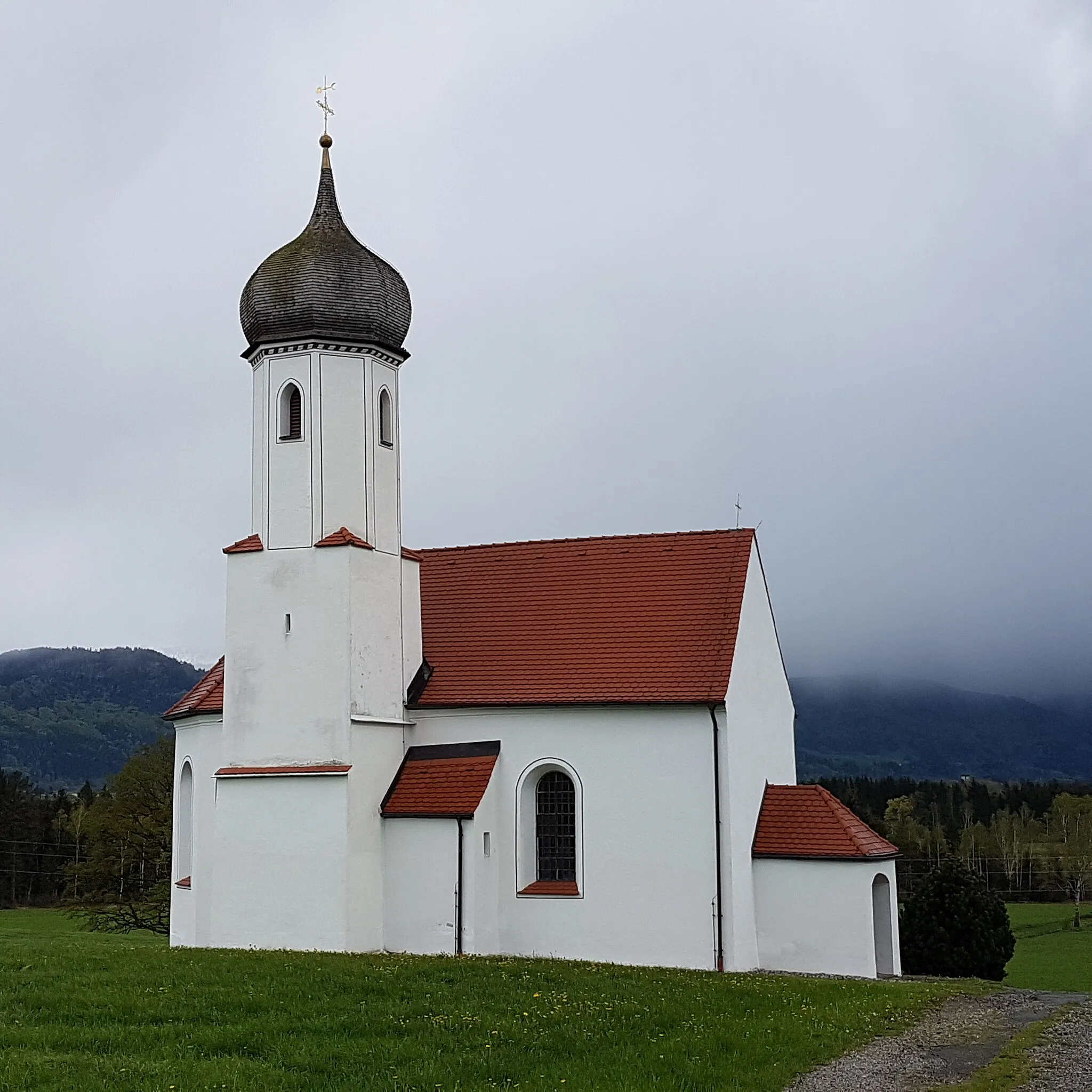 Photo showing: St. Johannesrain (Penzberg), Kirche St. Johannes