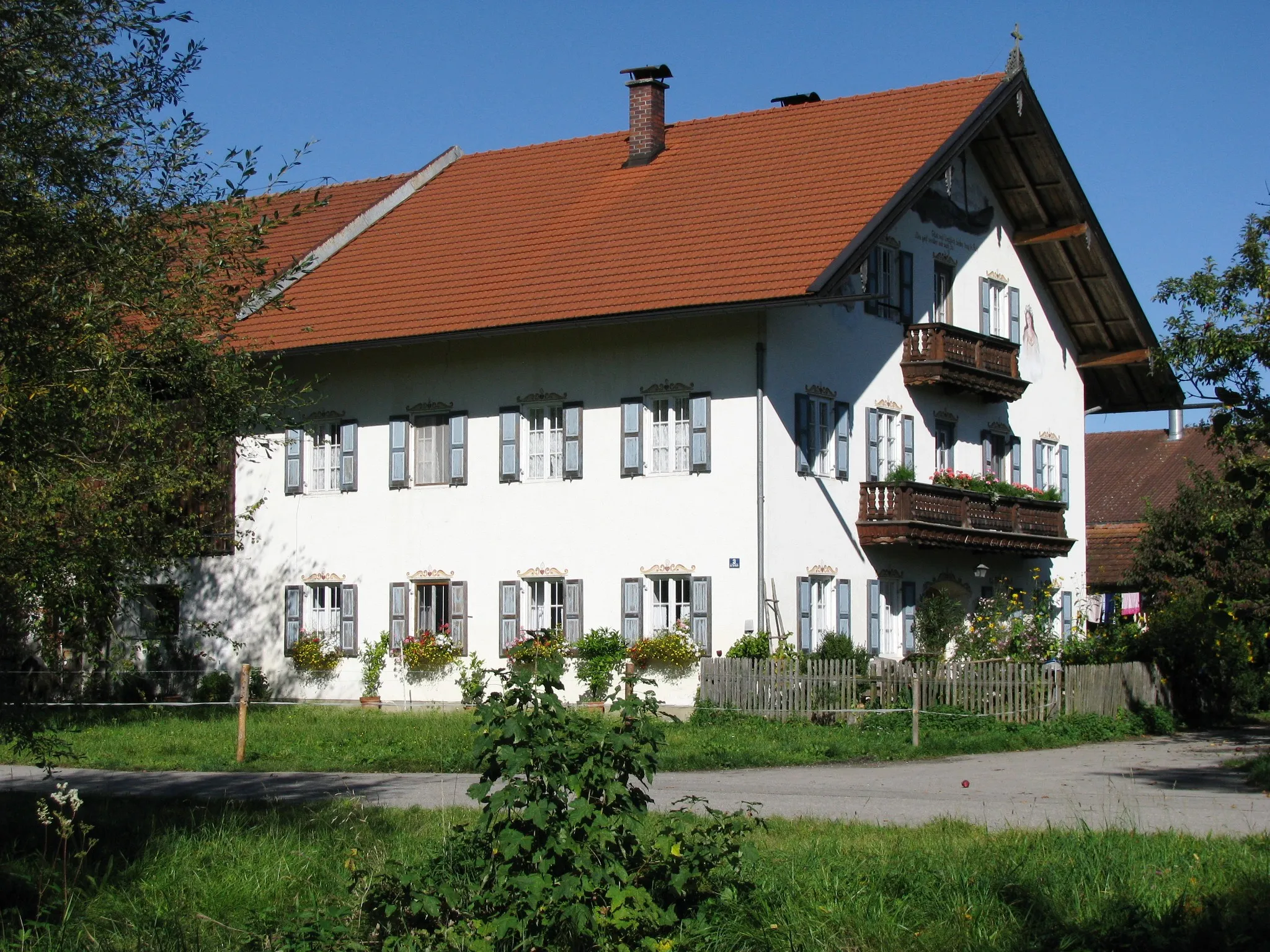 Photo showing: Haus in Ascholding