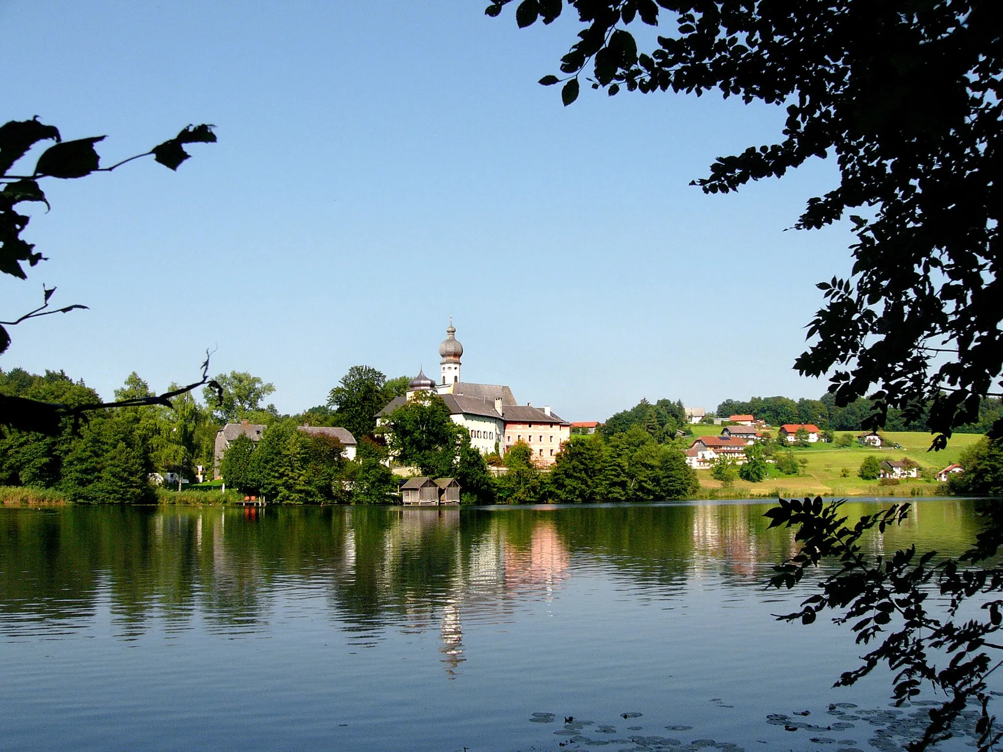 Photo showing: Monastery Höglwörth near Anger in Bavaria, Germany.