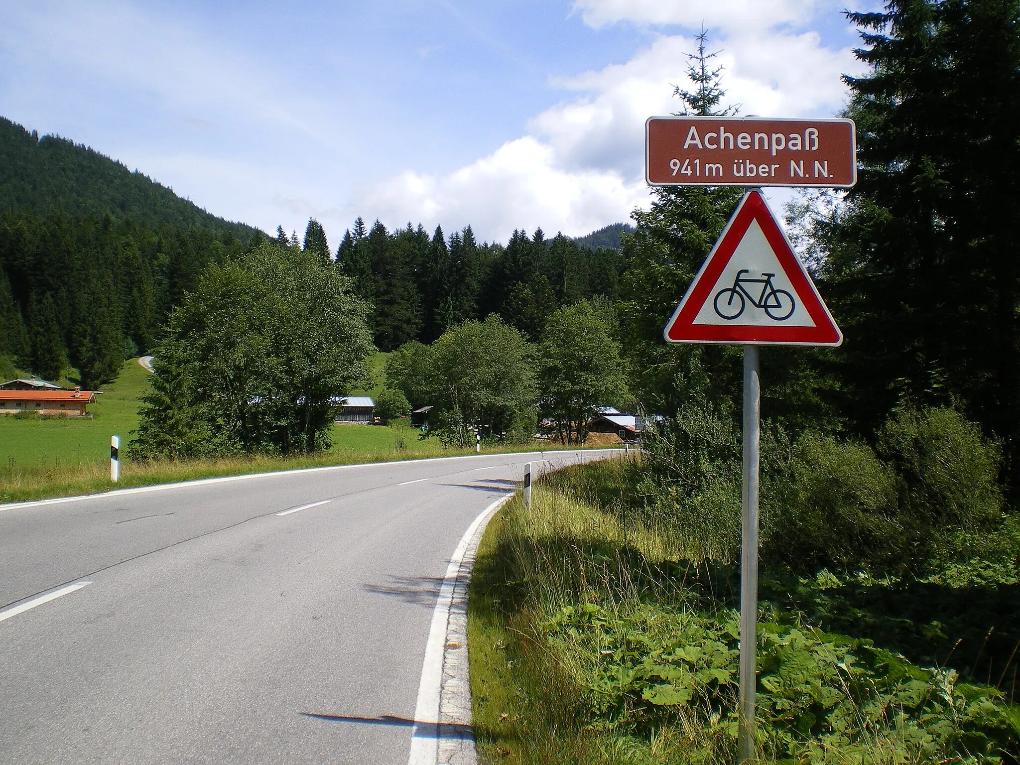Photo showing: Achenpass summit