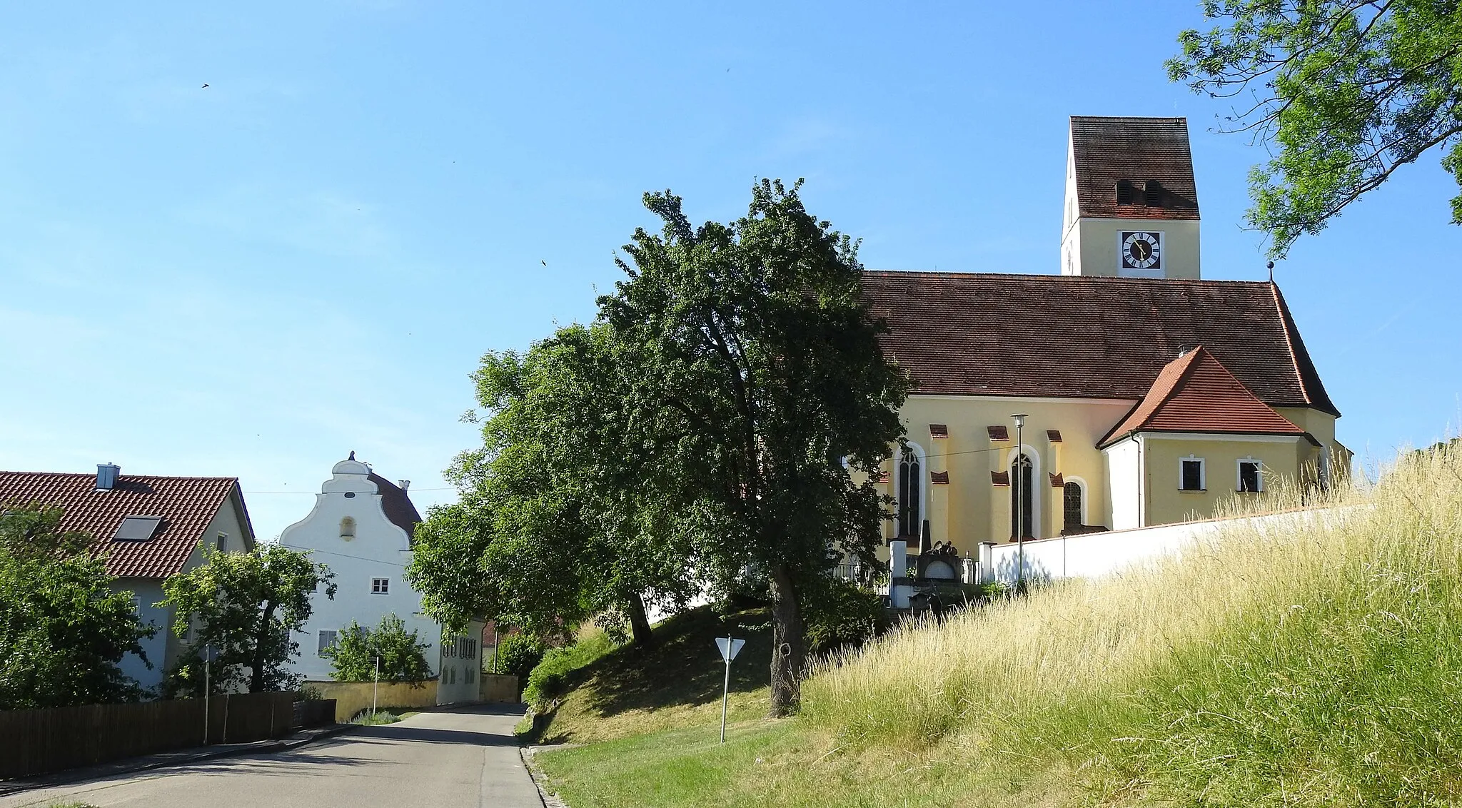 Photo showing: Kirche und Pfarrhof in Bertoldsheim, Rennertshofen
