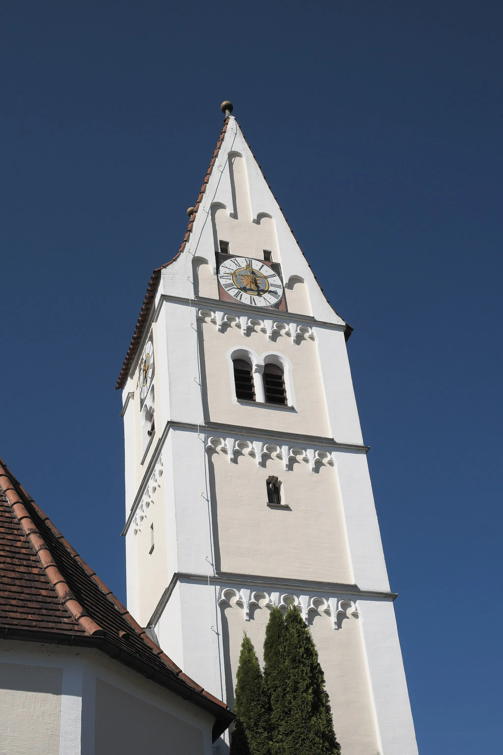 Photo showing: Katholische Pfarrkirche St. Benedikt in Untermühlhausen (Penzing) im Landkreis Landsberg am Lech (Bayern/Deutschland)