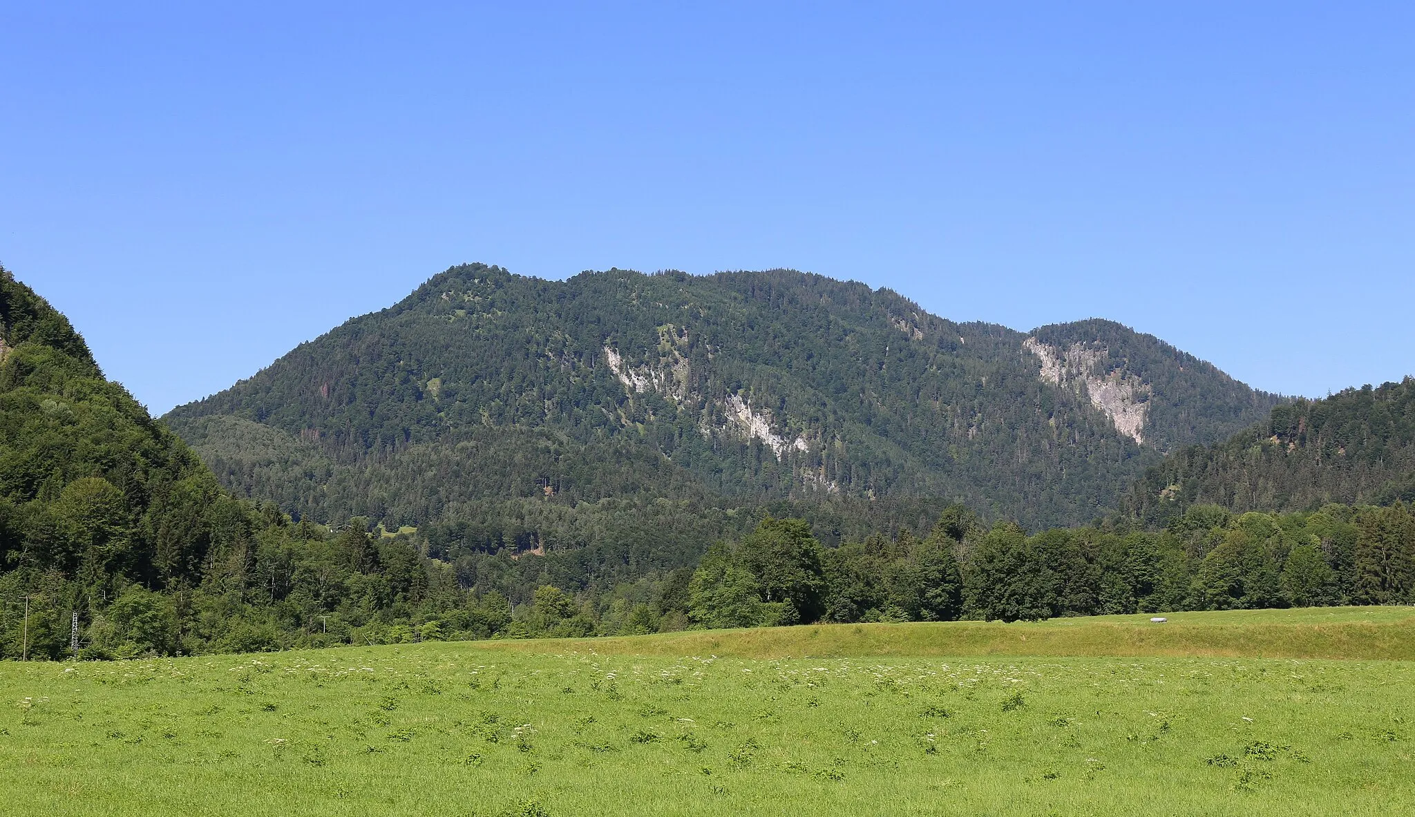 Photo showing: Reinhardsberg von Schöffau gesehen, Kiefersfelden