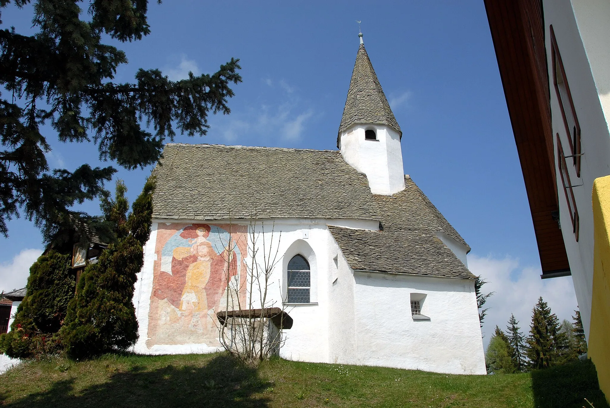 Photo showing: Subsidiary church Saint Lawrence in Lorenziberg, municipality Frauenstein, district Sankt Veit an der Glan, Carinthia, Austria, EU
