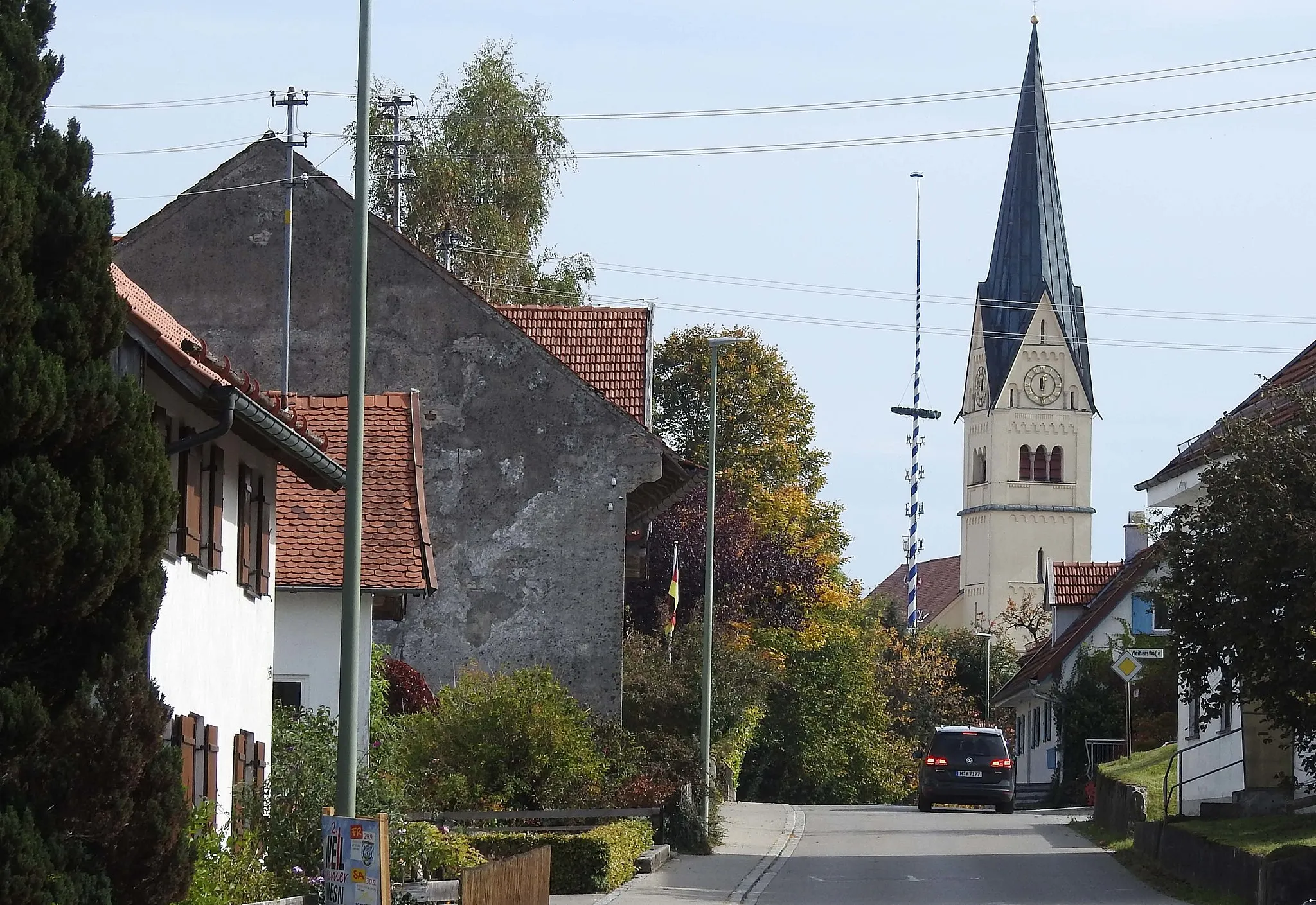 Photo showing: Landsberger Str. in Hofstetten