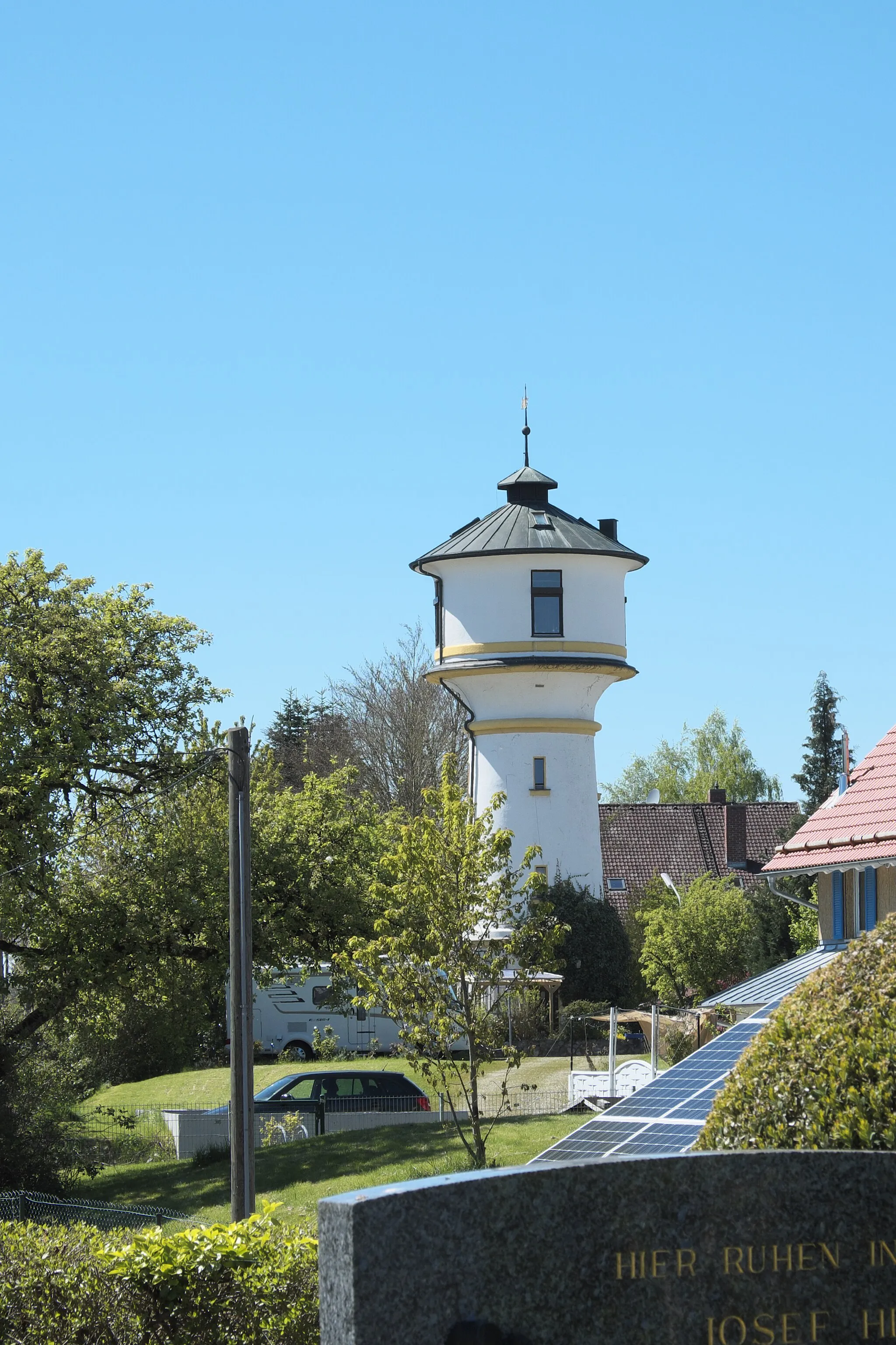 Photo showing: Wasserturm  in Buchendorf (Gauting) im Landkreis Starnberg (Bayern, Deutschland)