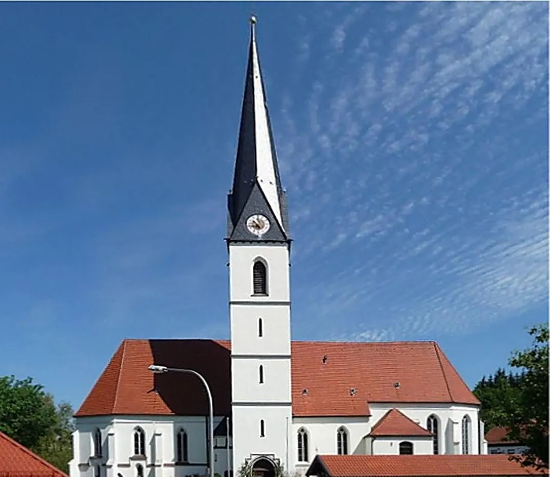 Photo showing: Die Pfarrkirche St. Martin in Reischach