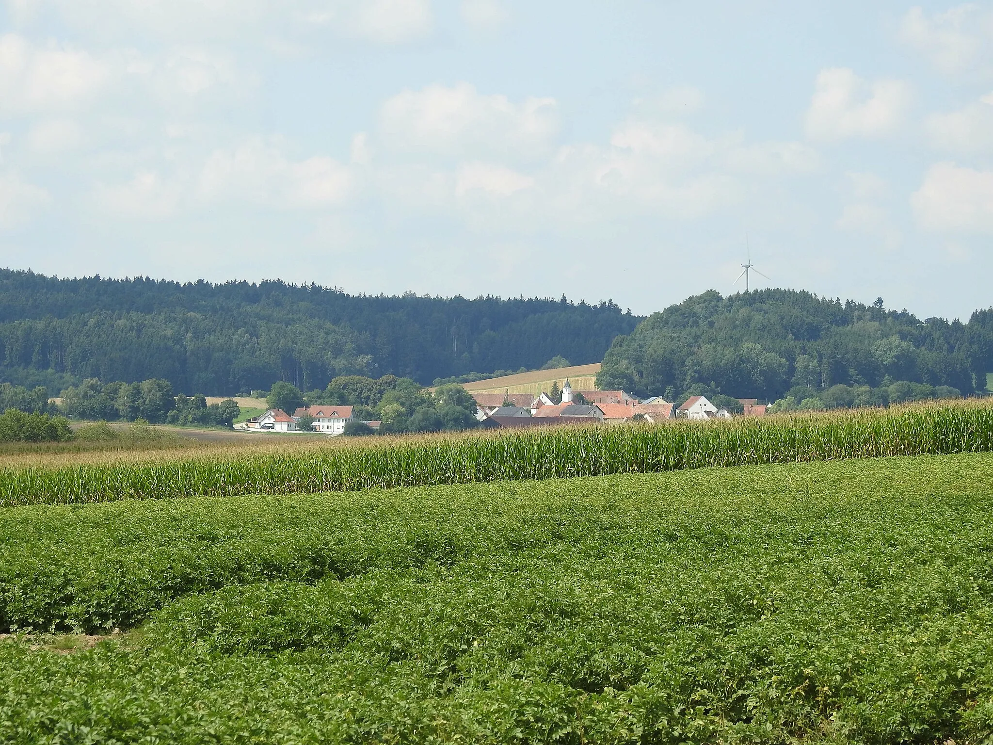 Photo showing: Nähermittenhausen von Osten, Ehekirchen
