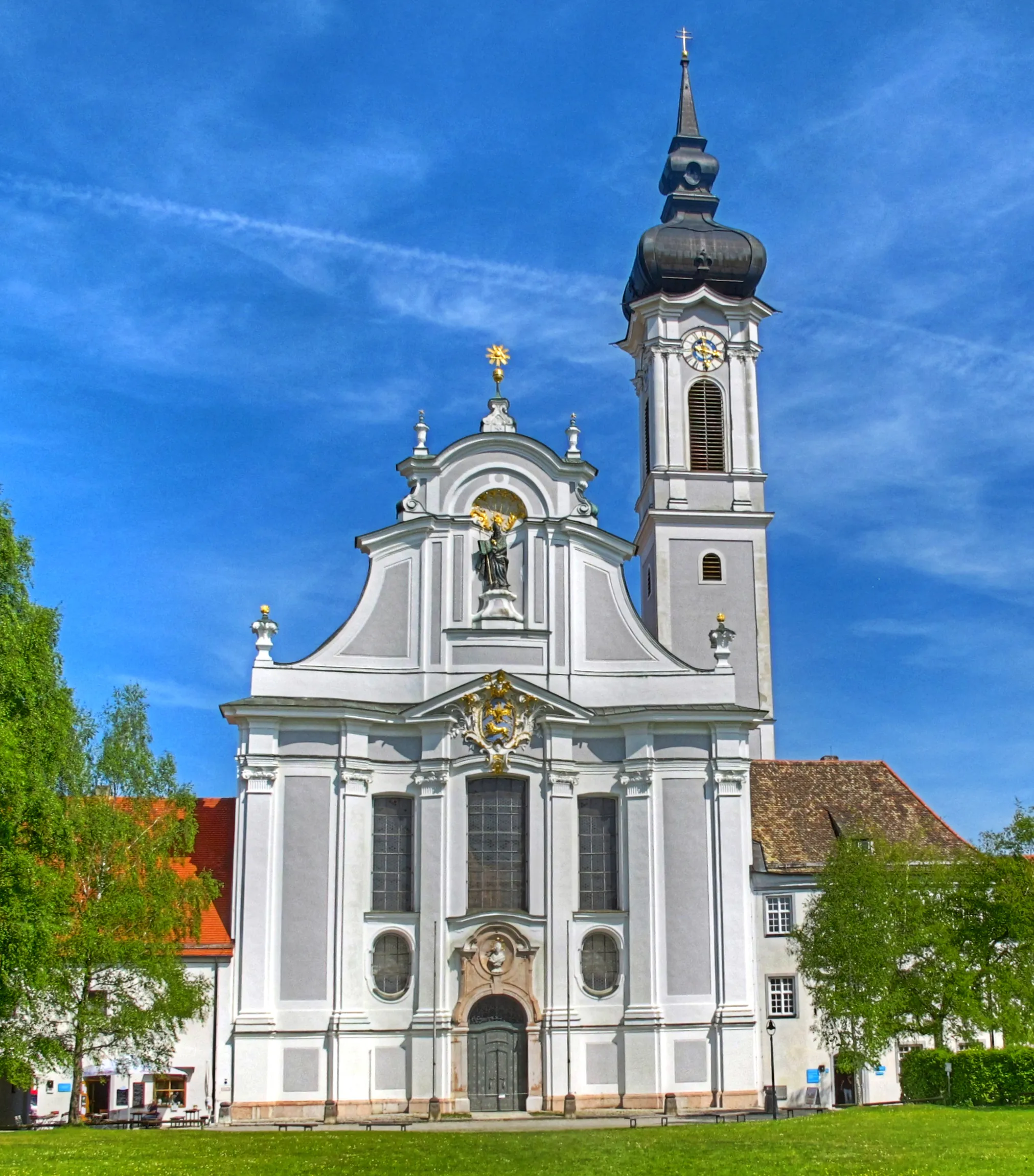 Photo showing: Deutschland, Bayern, Landkreis Landsberg am Lech, Dießen, Marienmünster, Vorderansicht