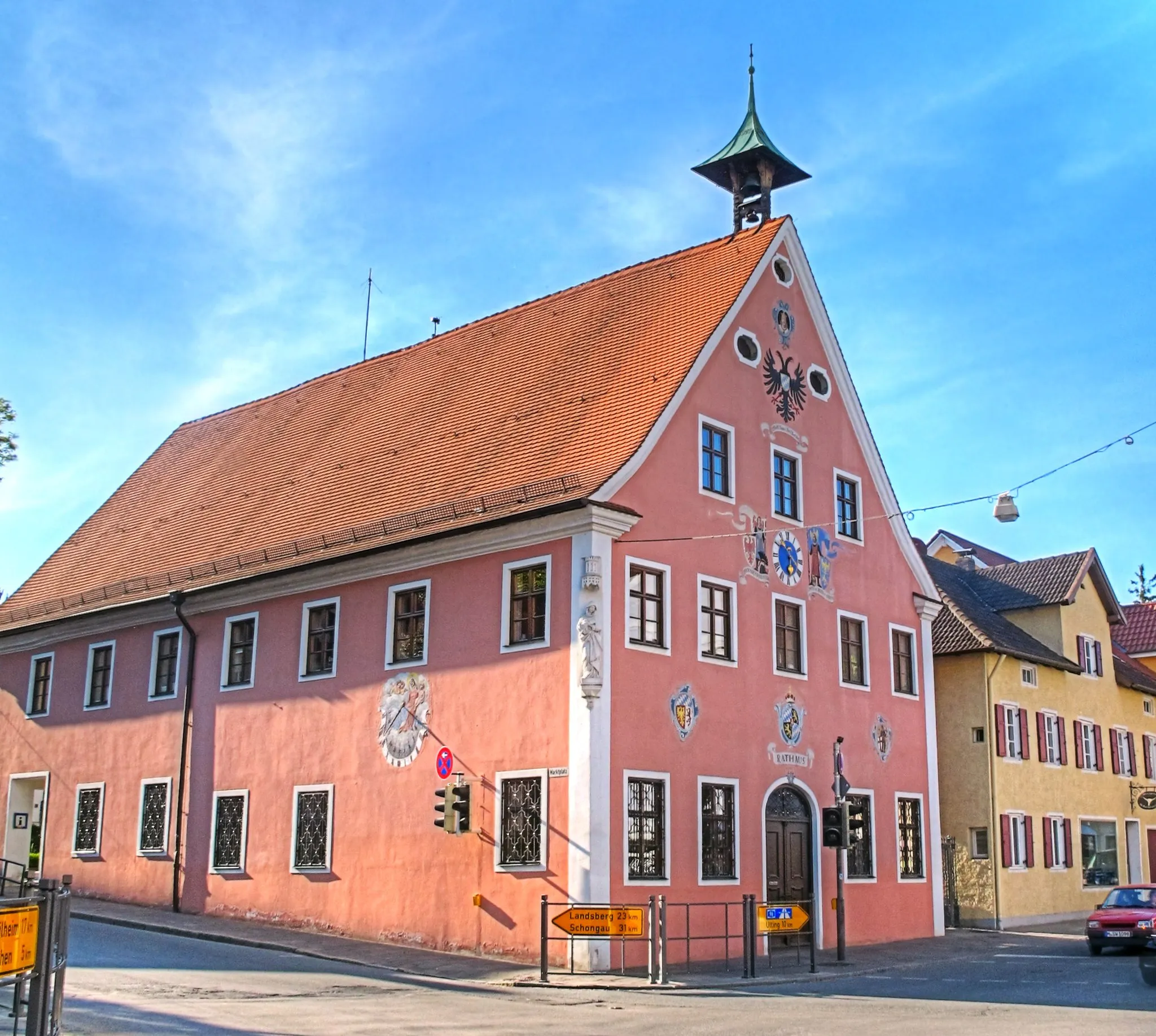 Photo showing: Deutschland, Bayern, Landkreis Landsberg am Lech, de:Dießen am Ammersee, Rathaus, HDR-Image