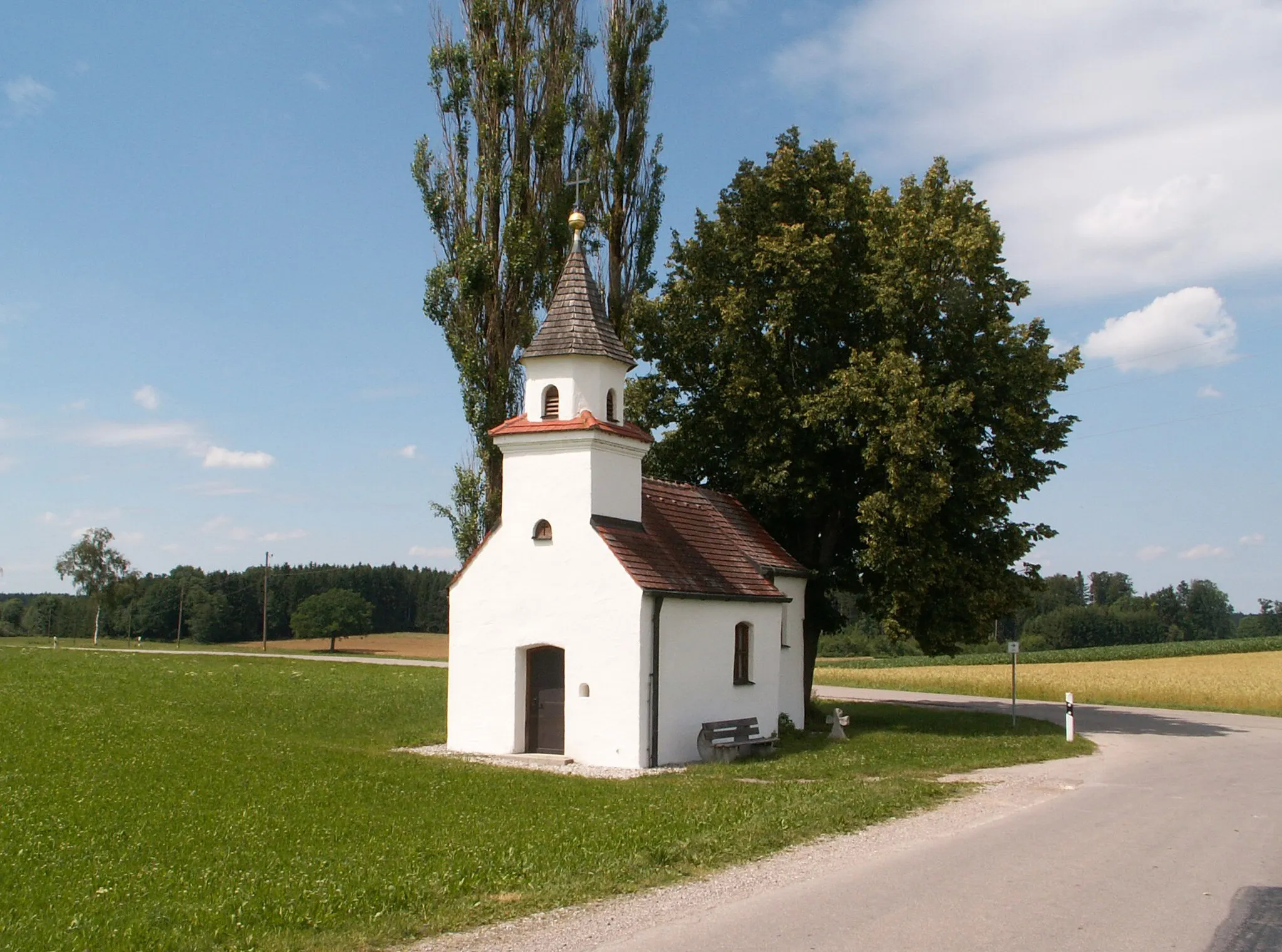 Photo showing: Kapelle westlich von Dettenschwang, Dießen am Ammersee