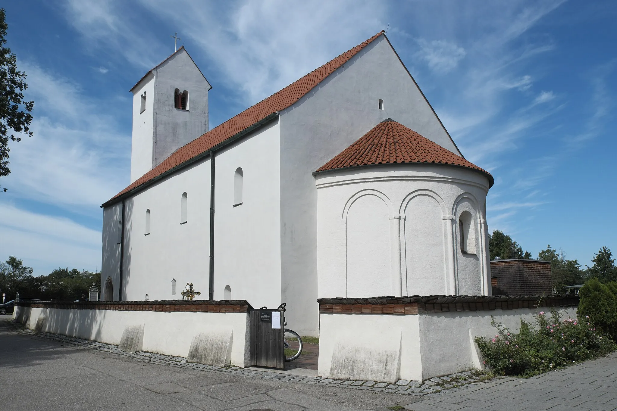 Photo showing: Katholische Filialkirche St. Aegidius in Keferloh (Grasbrunn) im Landkreis München (Bayern/Deutschland)