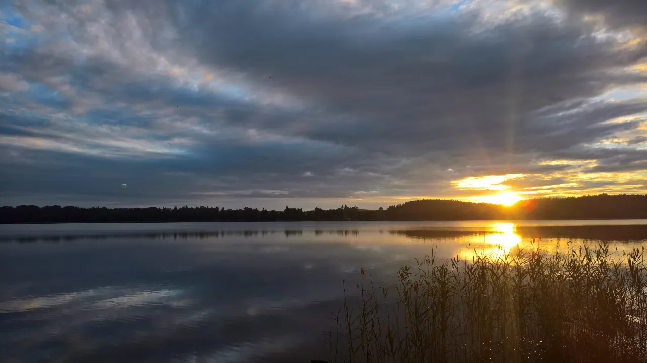 Photo showing: Sonnenaufgang Waginger See