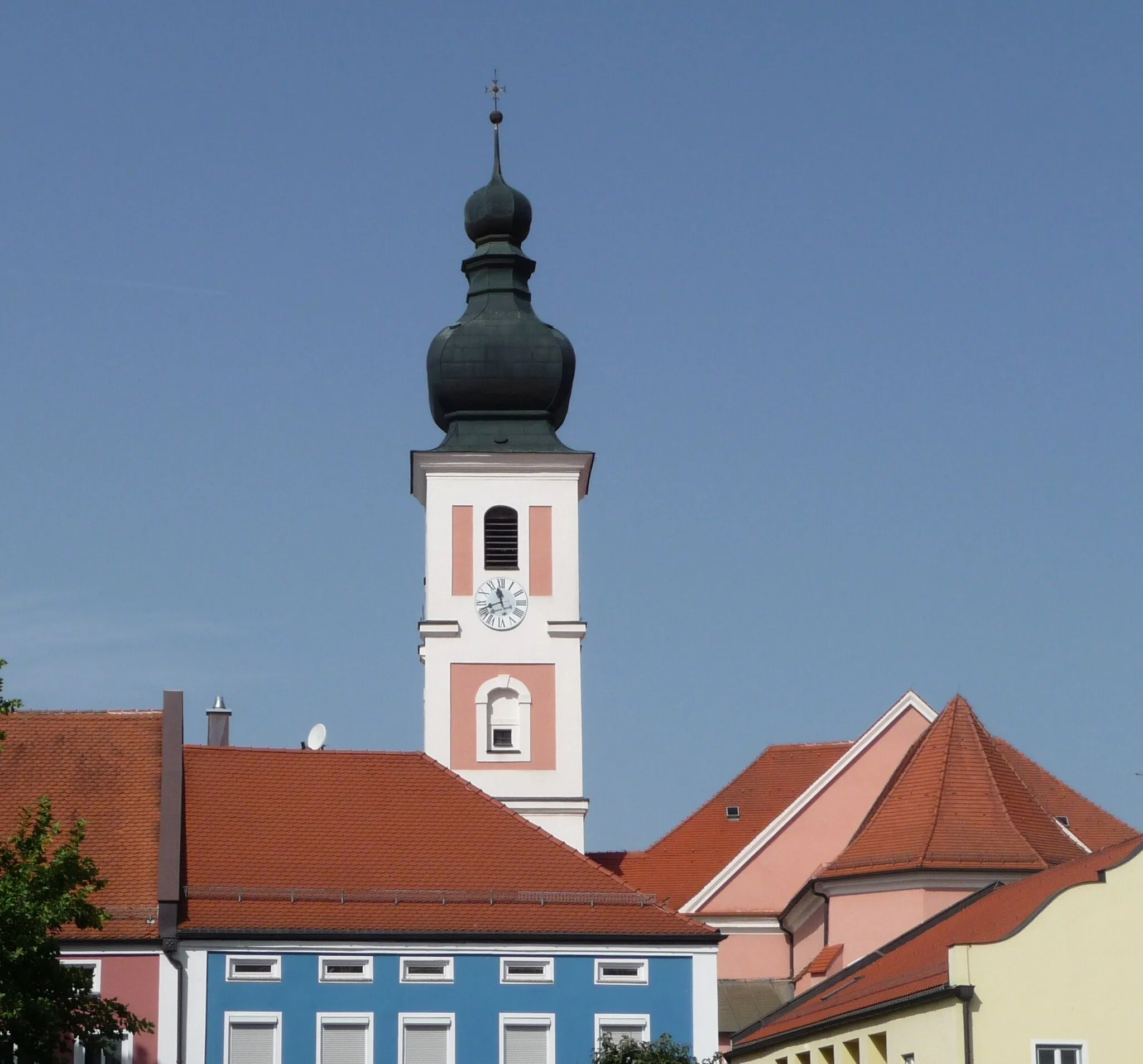 Photo showing: Die Pfarrkirche Maria Himmelfahrt in Gangkofen