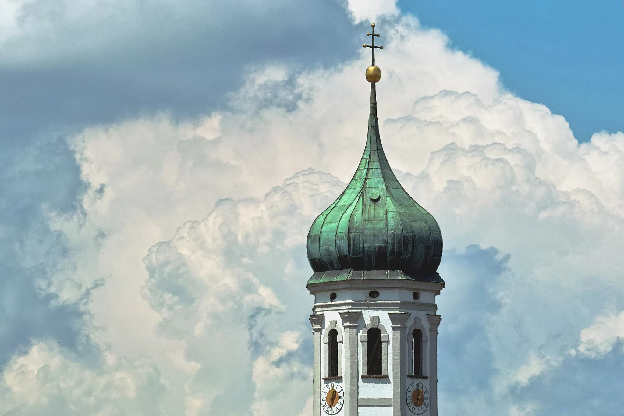 Photo showing: Turm der Pfarrkirche Mariae Himmelfahrt in Täfertingen