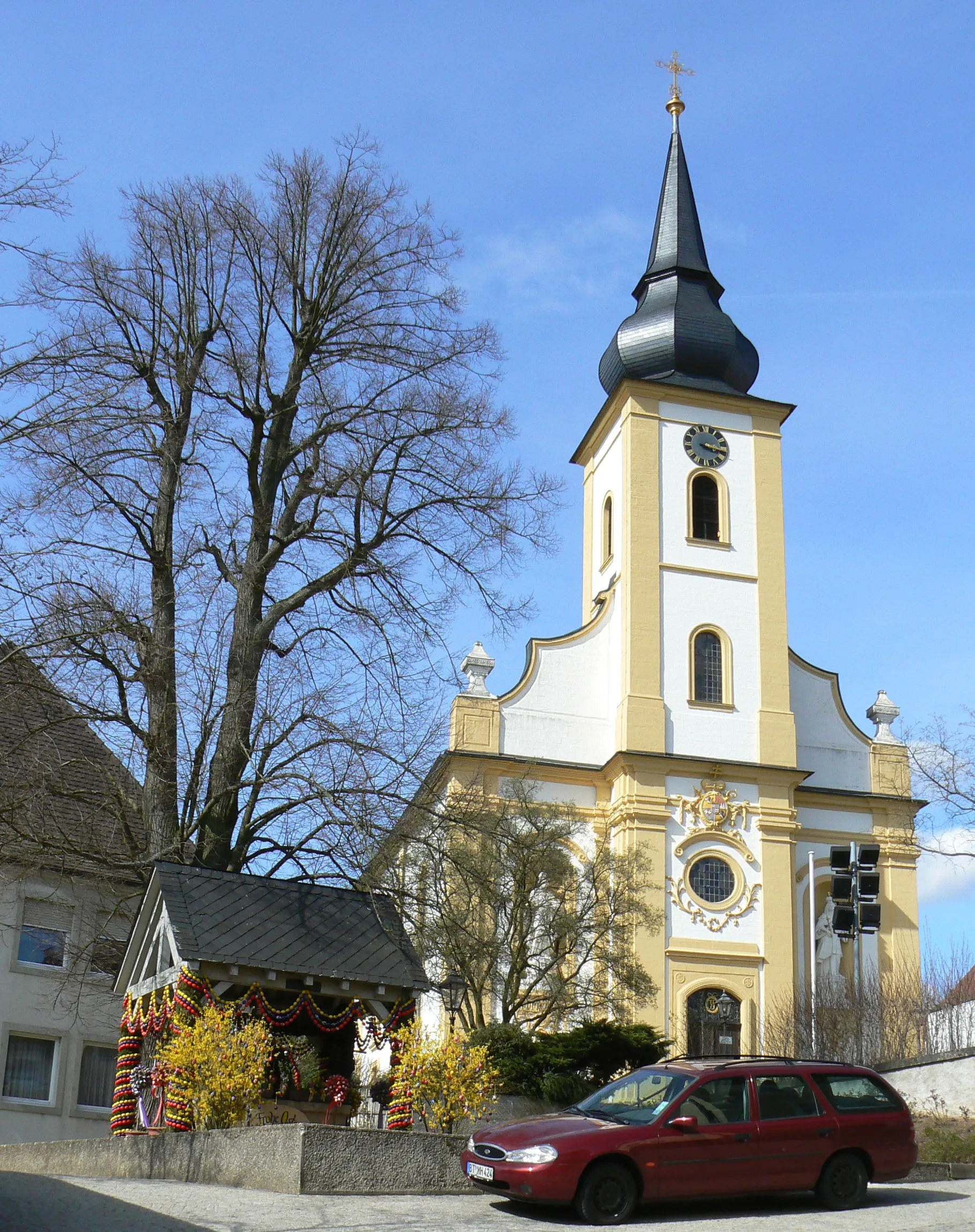 Photo showing: church in Hollfeld, Germany