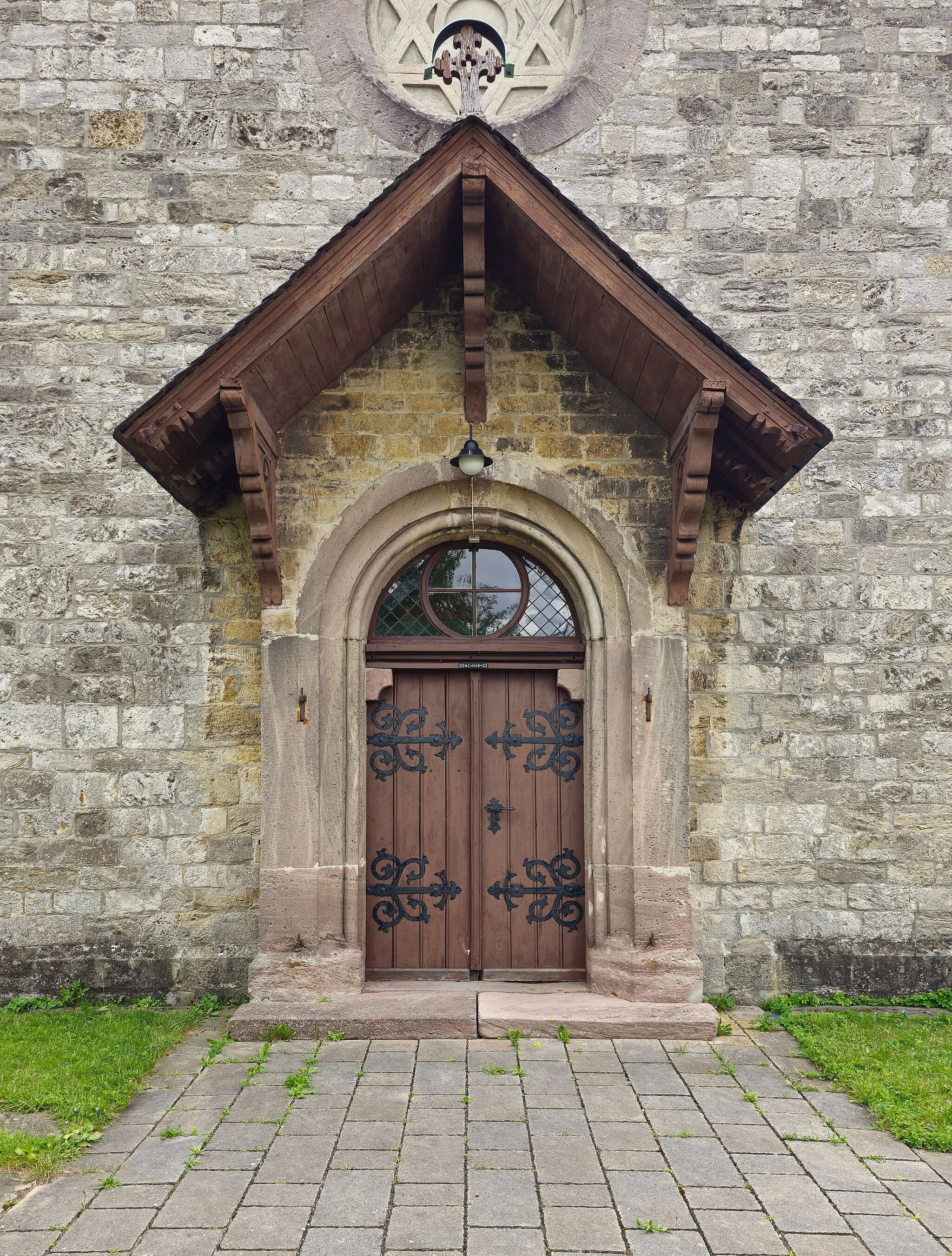 Photo showing: Evangelisch-lutherische Dorfkirche Peuschen, Saale-Orla-Kreis, Thüringen, Deutschland