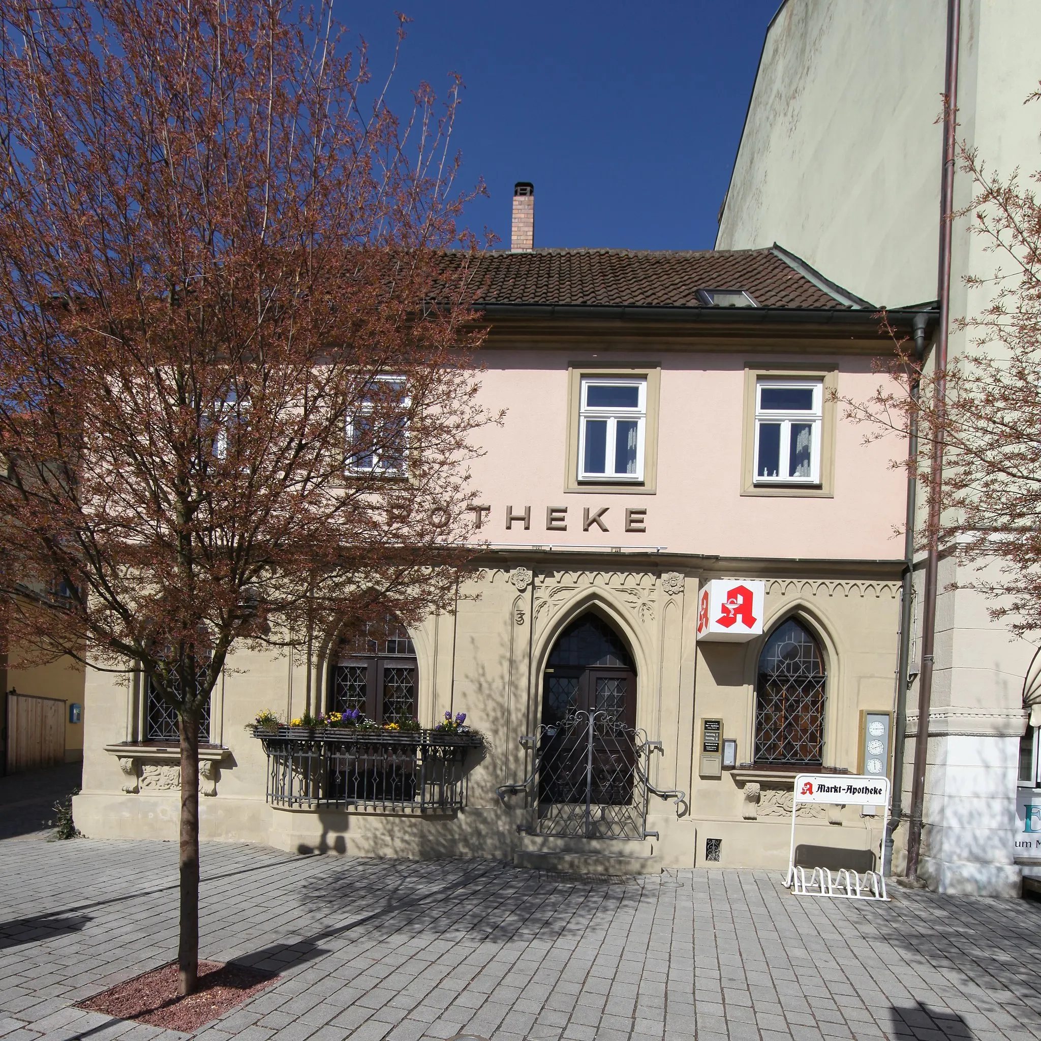 Photo showing: Bad Rodach, Apotheke am Marktplatz
