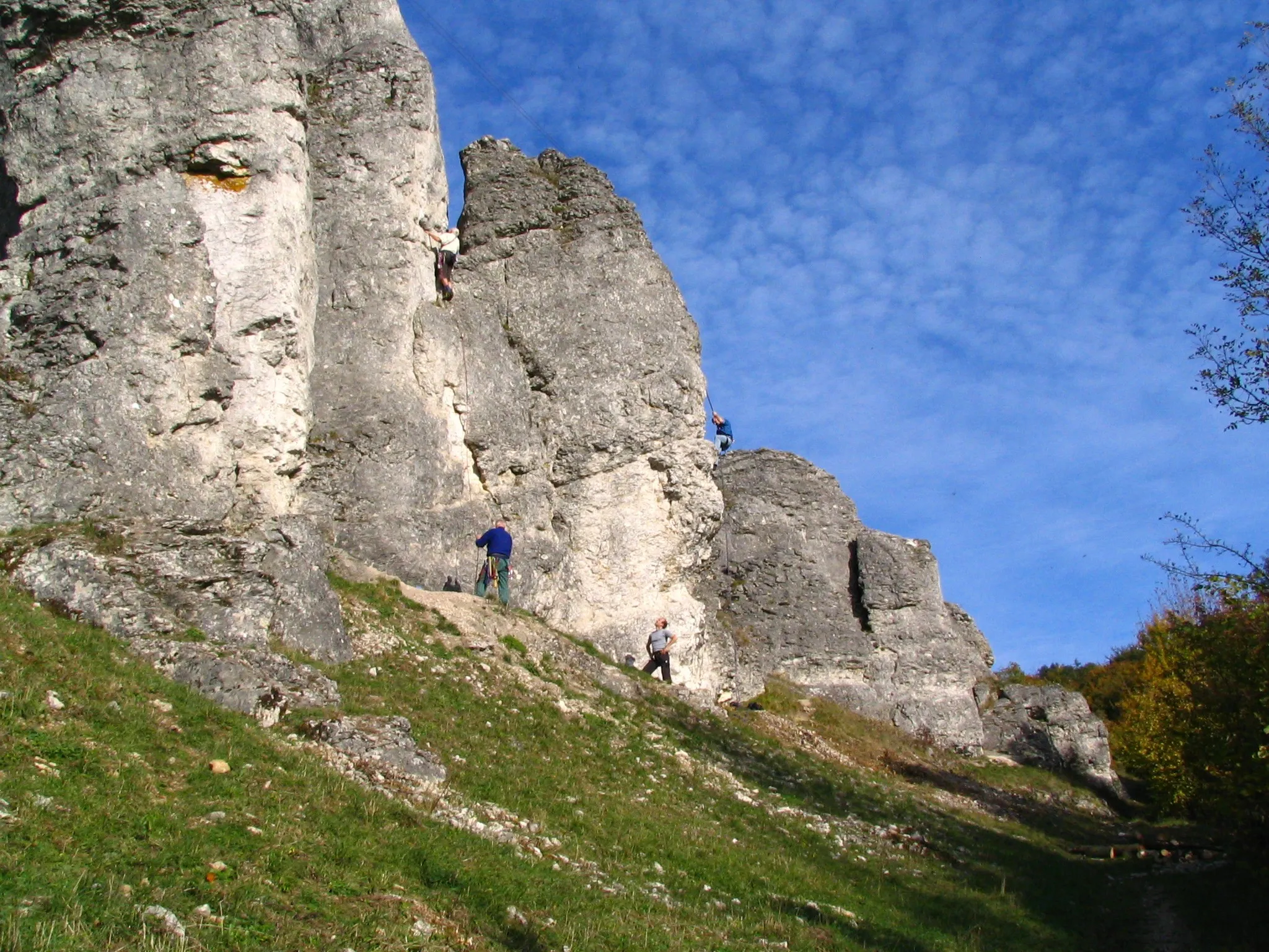 Photo showing: Climbing at Eulenwand, nearby Tiefenellern, Fränkische Schweiz / Franconian Switzerland, Franken / Franconia, Bayern / Bavaria, Deutschland / Germany.