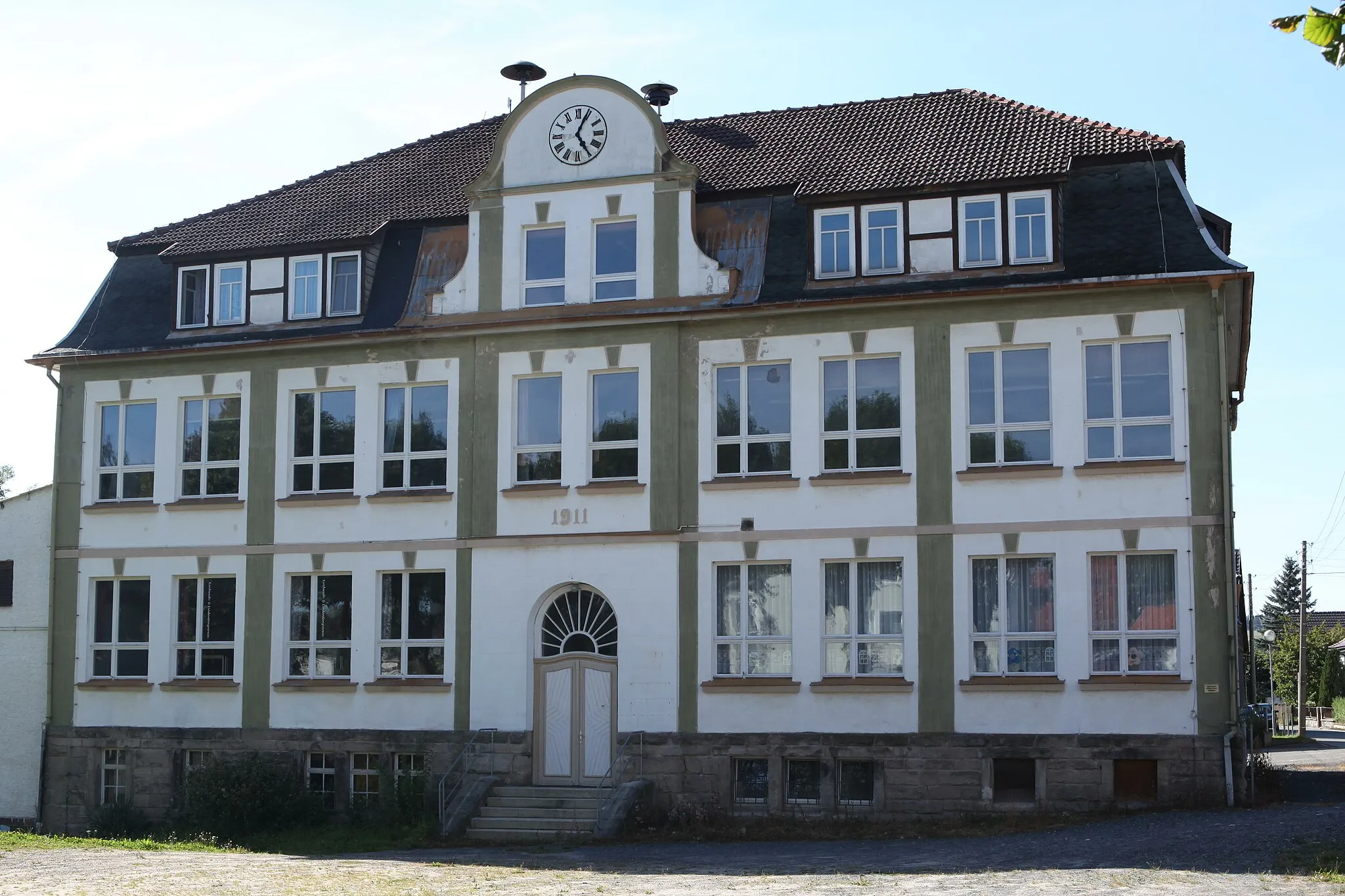 Photo showing: Schule in Effelder OT von Frankenblick