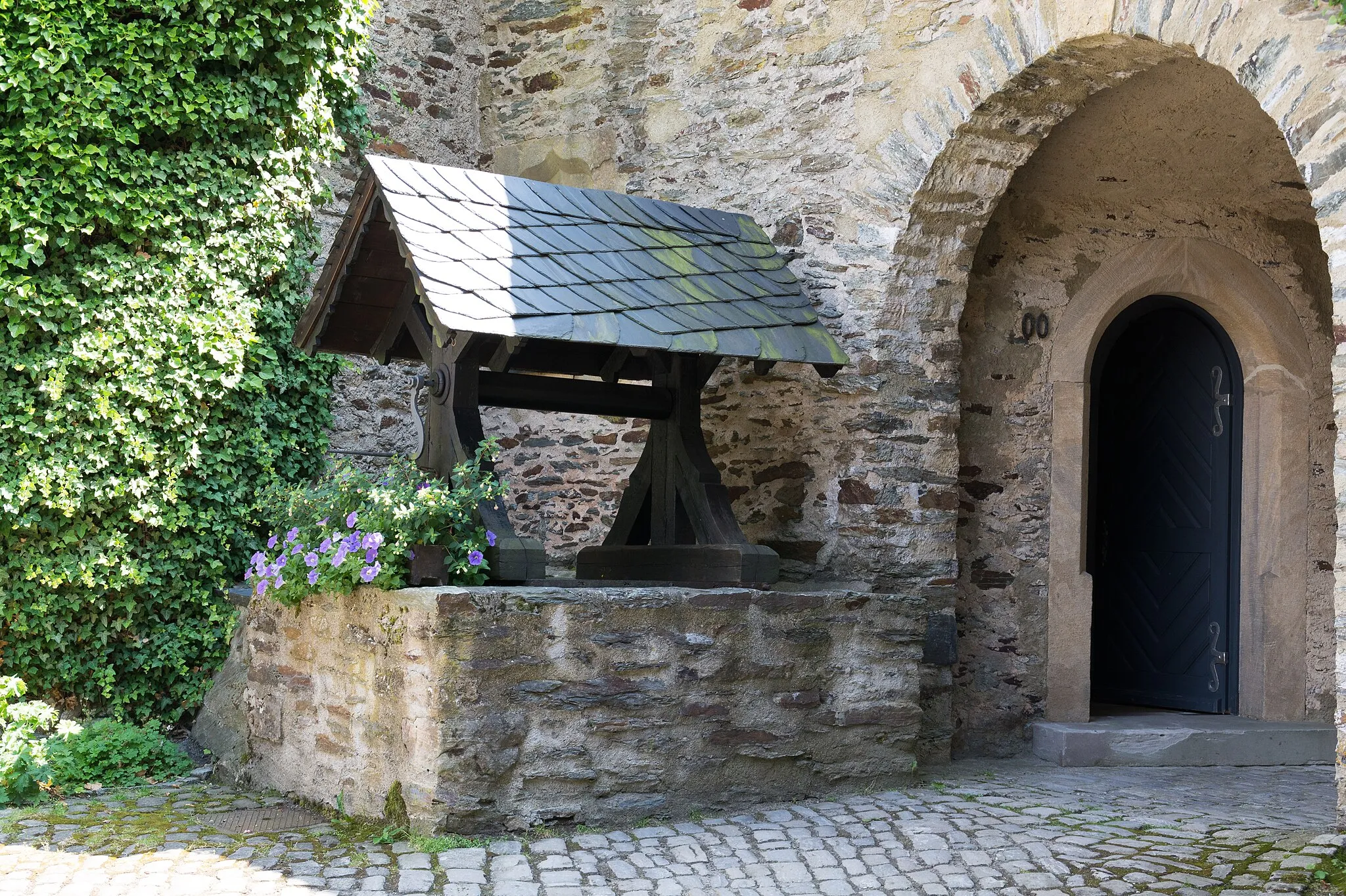 Photo showing: Burg Lauenstein im gleichnamigen Ortsteil von Ludwigsstadt