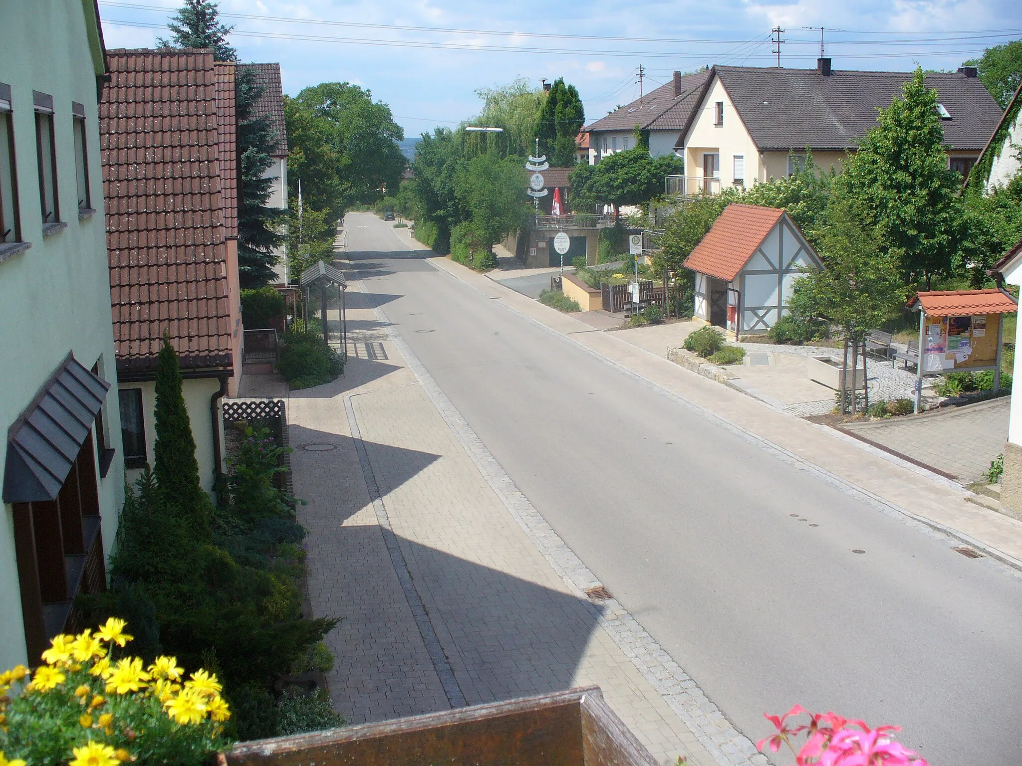 Photo showing: Ortsdurchfahrt Kauernhofen