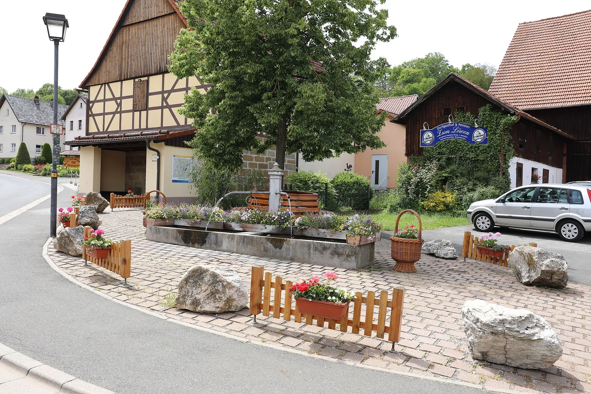 Photo showing: Brunnen in Oberlangheim, Lichtenfels