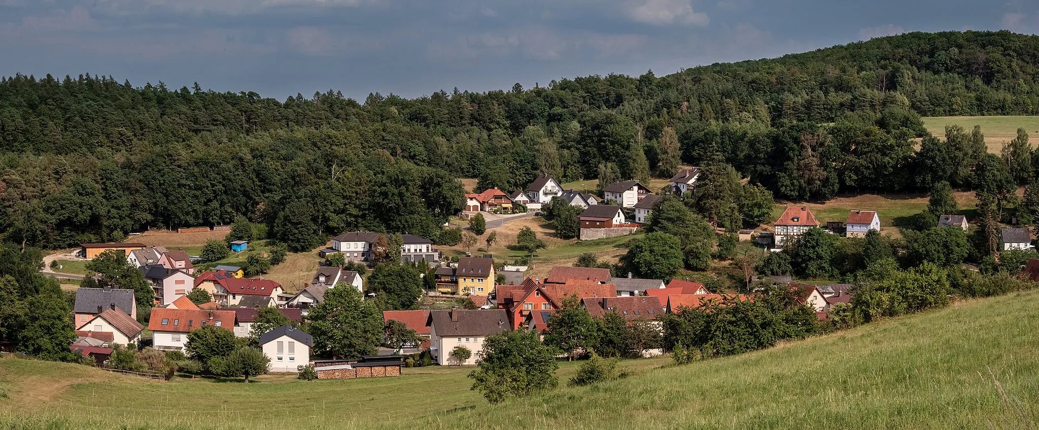 Photo showing: Oberlangheim