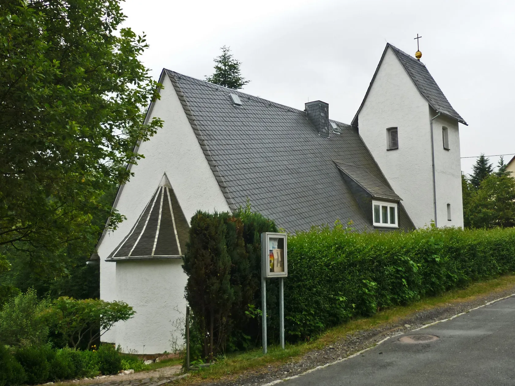 Photo showing: Evangelische Kirche in Piesau