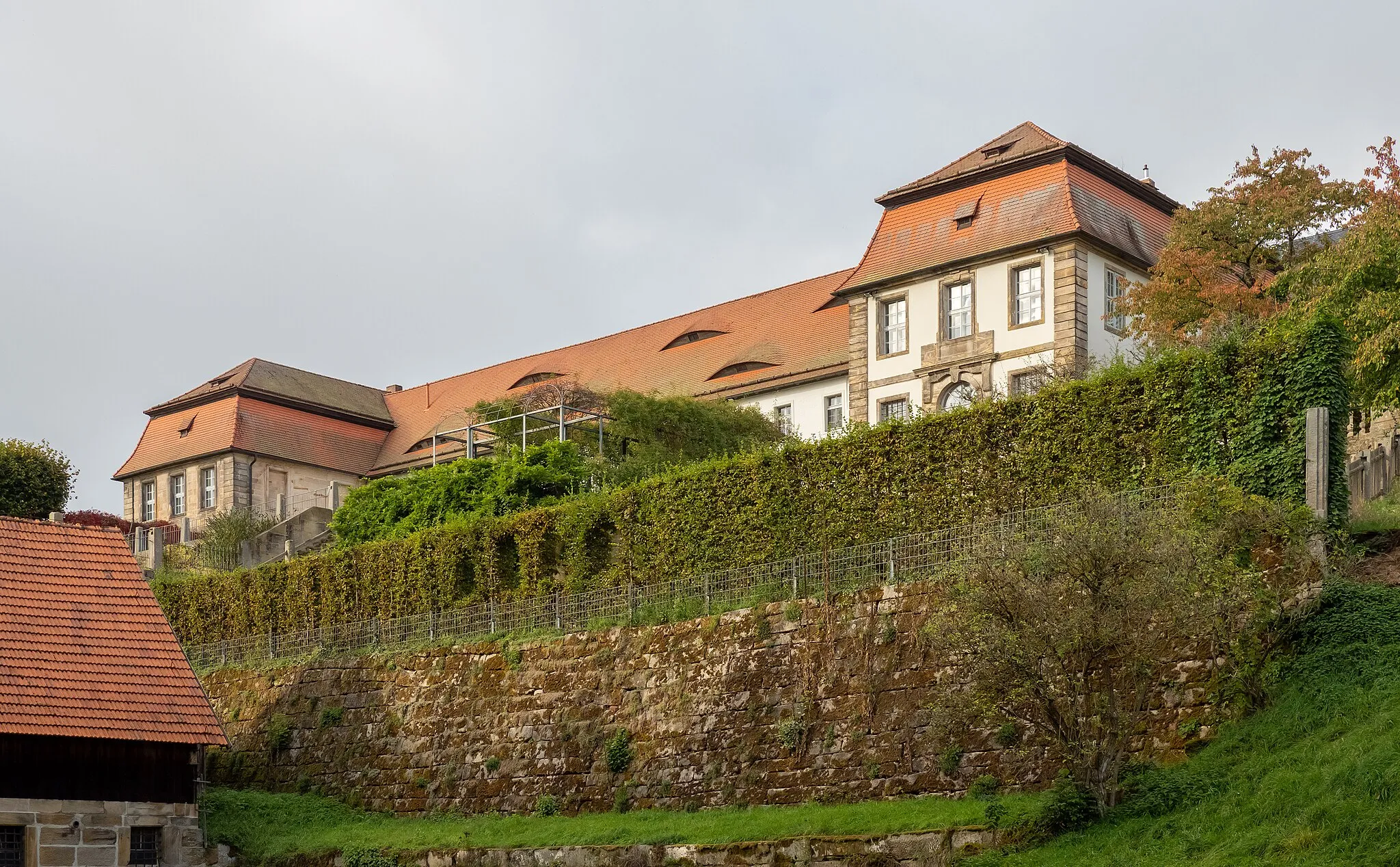 Photo showing: The castle in Neudrossenfeld seen from the south