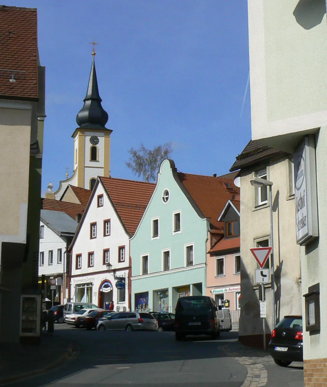 Photo showing: center of Hollfeld, Germany