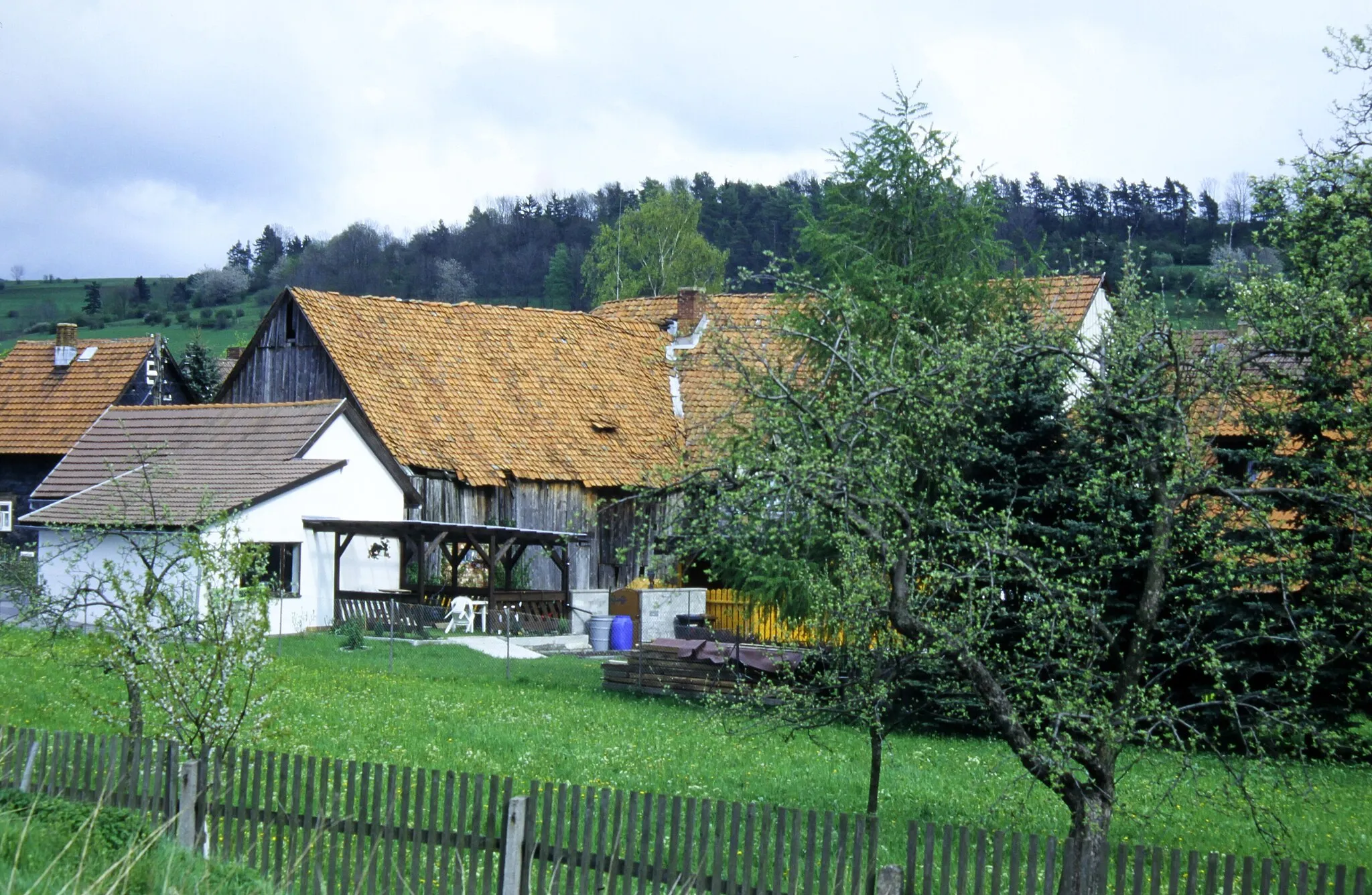 Photo showing: Sachsenbrunn, 1997