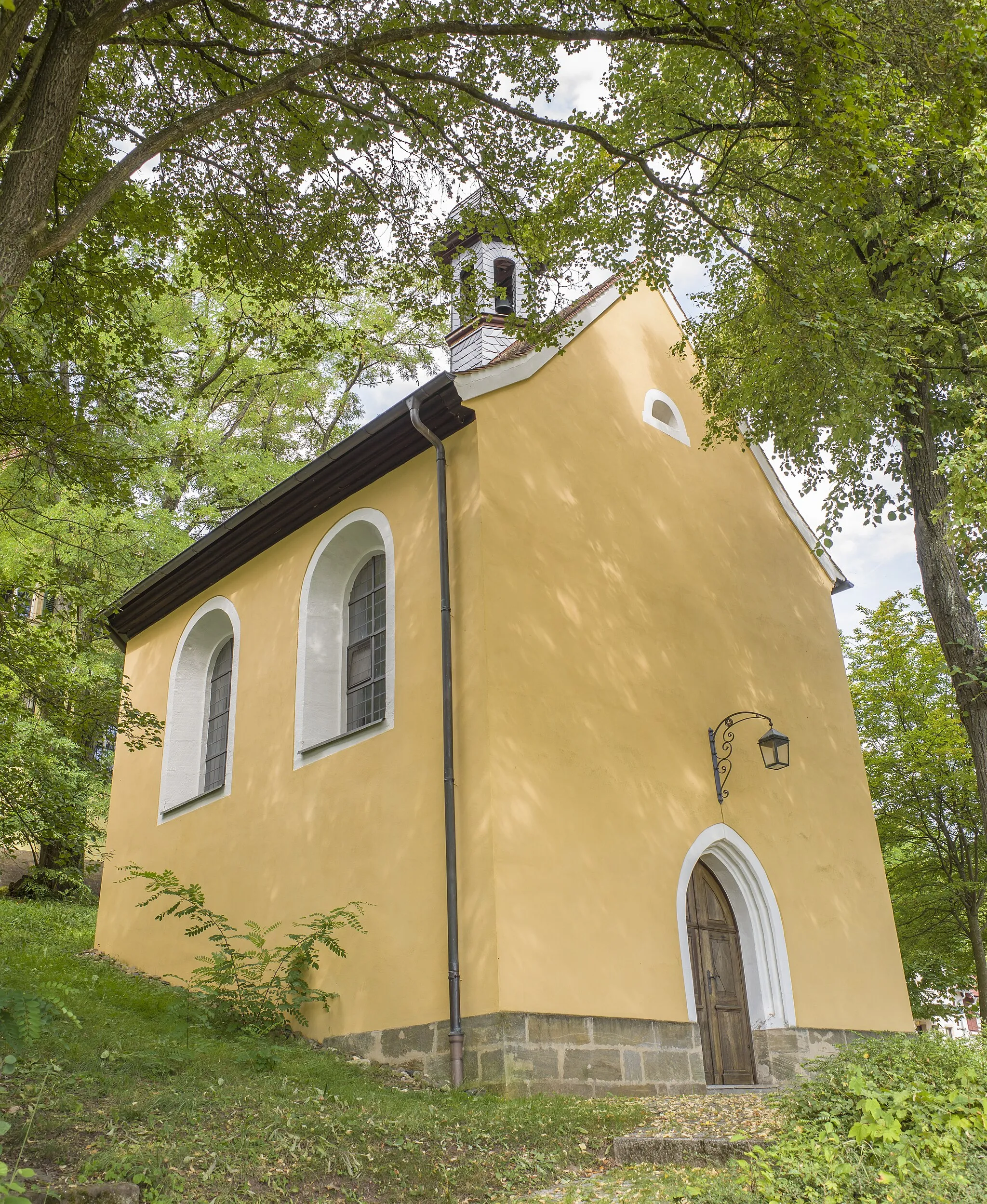 Photo showing: Katholische Filialkirche St. Trinitas in Daschendorf (zum Schloss gehörig)