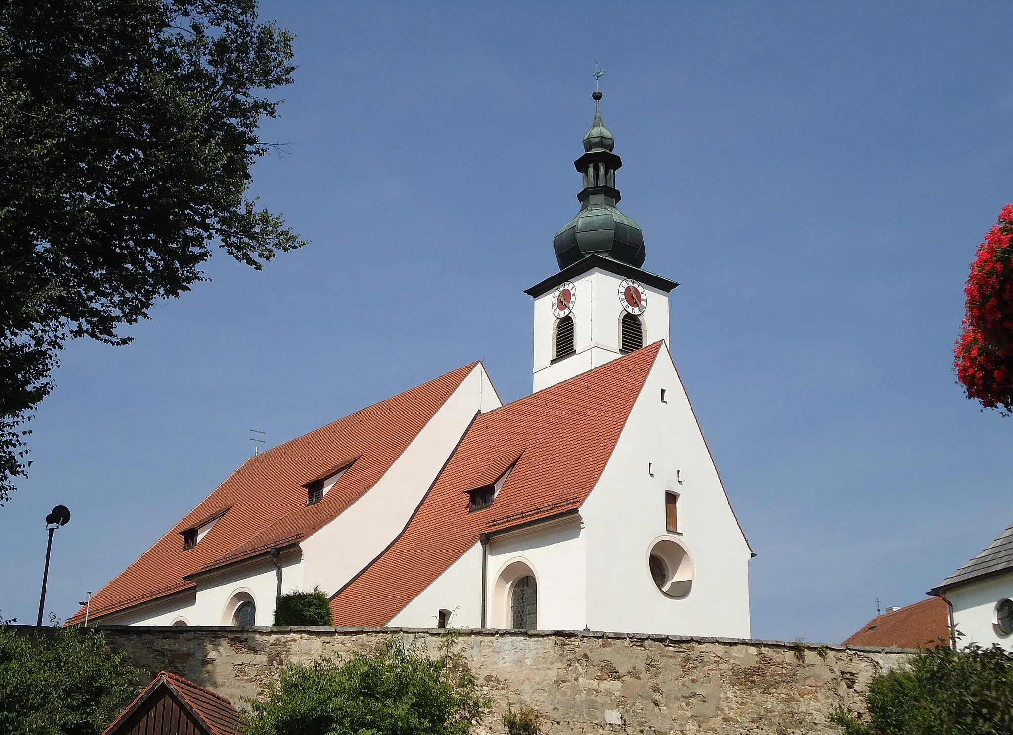 Photo showing: Katholische Pfarrkirche Mariä Himmelfahrt in Wondreb