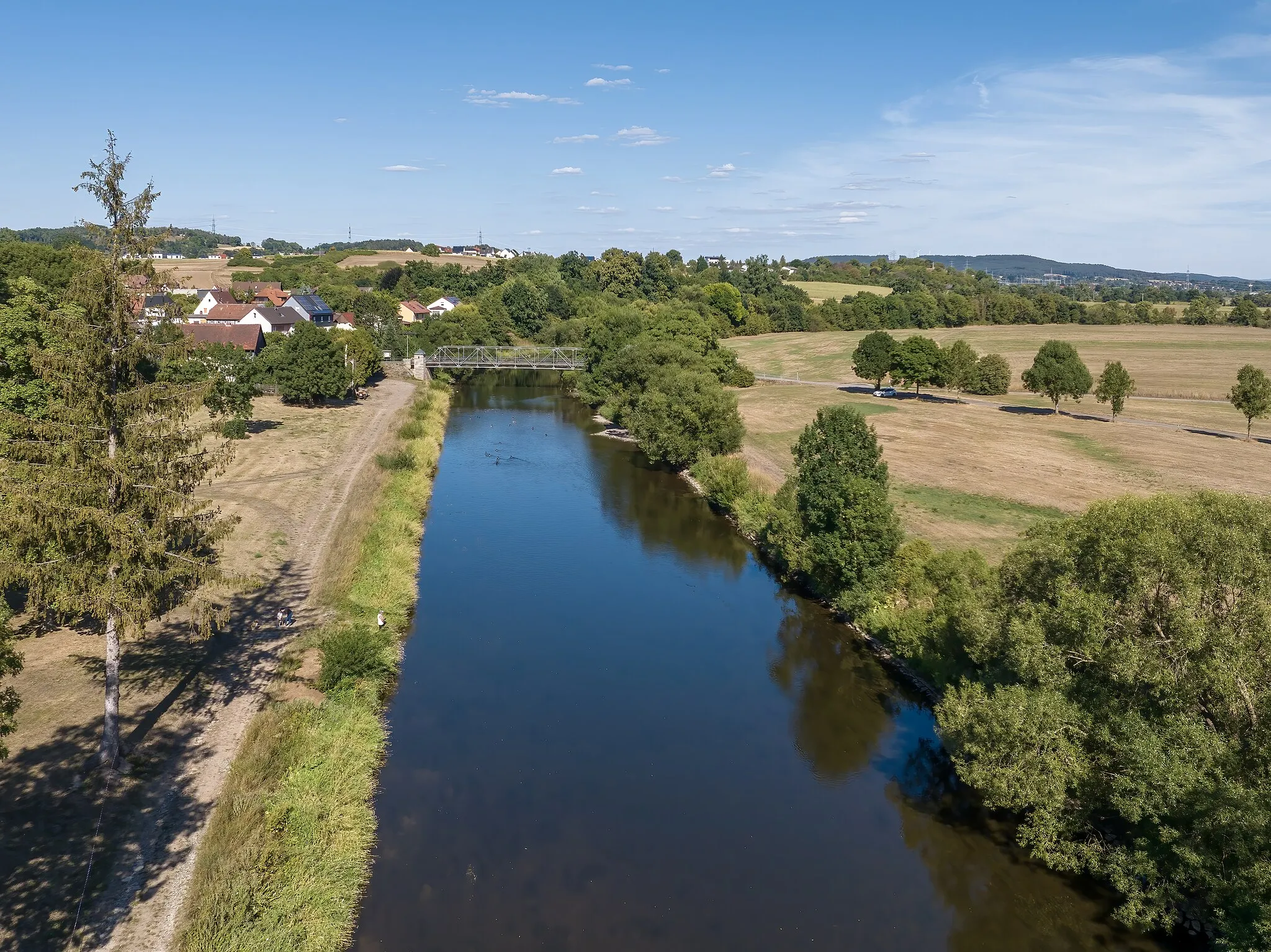 Photo showing: The Rodach in Schwürbitz in the district of Lichtenfels, aerial view.