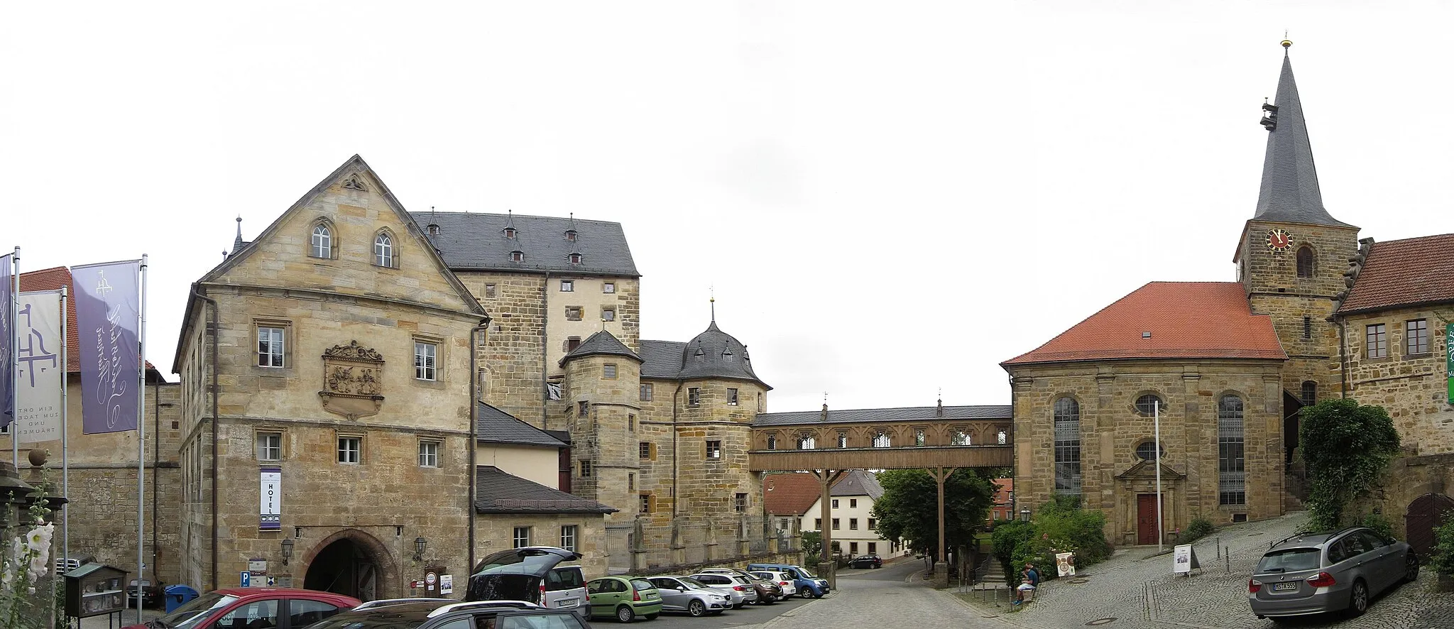 Photo showing: Thurnau castle and church St. Laurentius