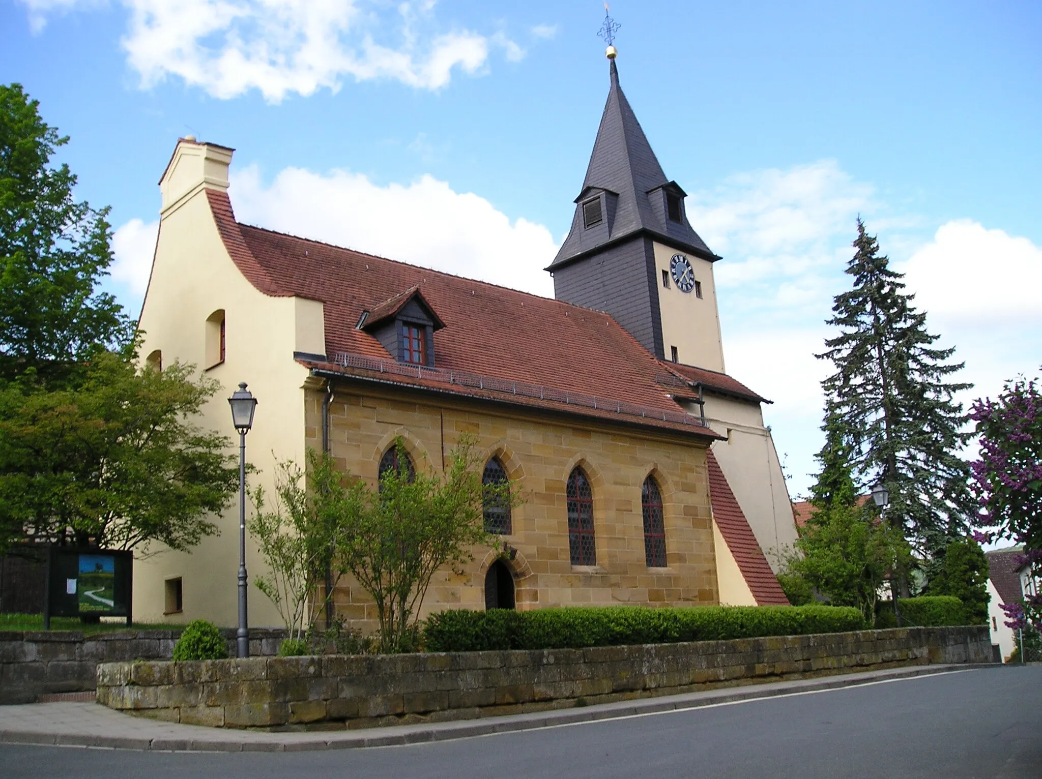 Photo showing: Church of Ermreuth (Lutheran) a village belonging to Neunkirchen am Brand, Bavaria, Germany.