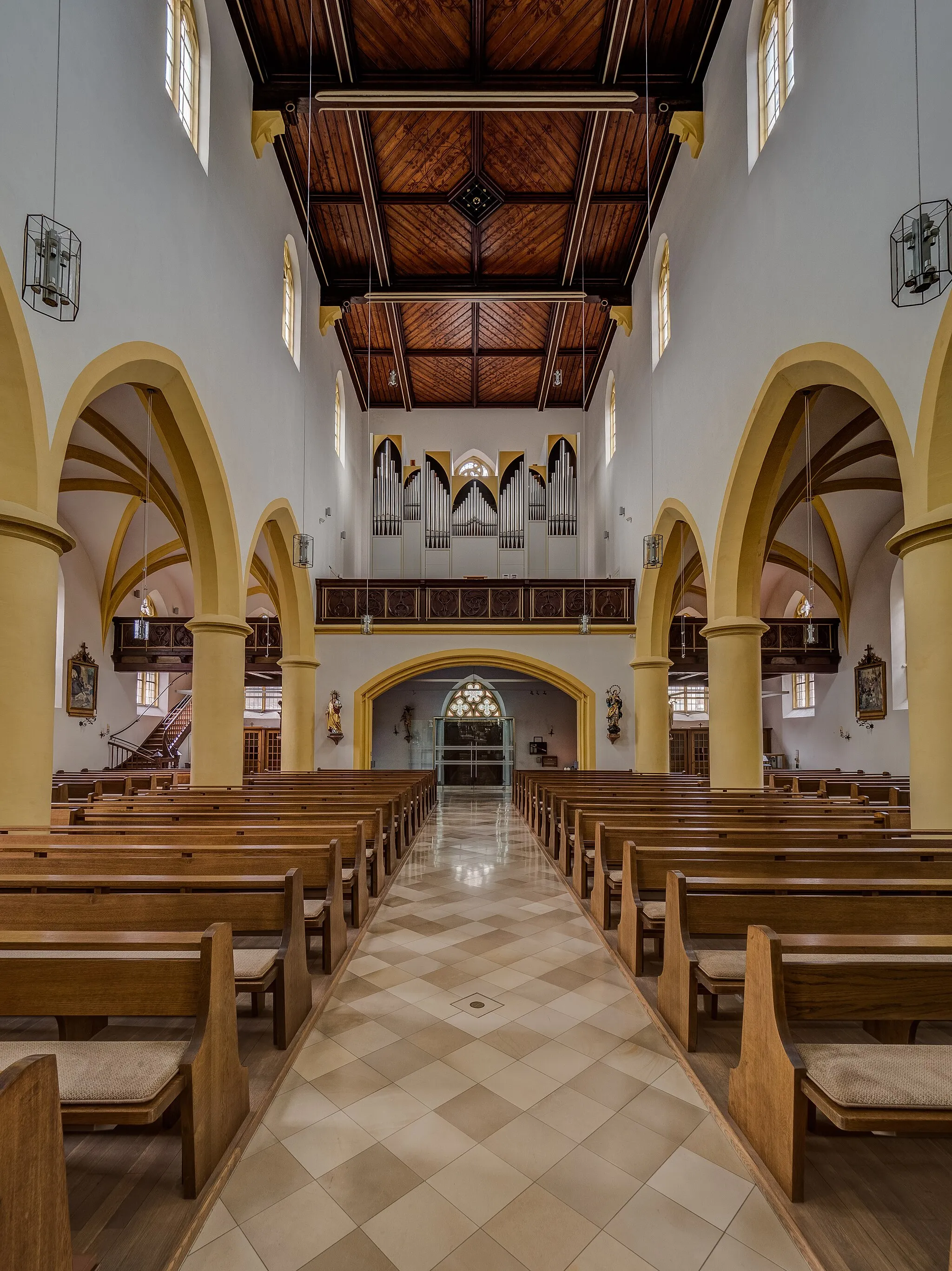 Photo showing: Interior of the Catholic parish church of St. Martin in Weismain in Upper Franconia