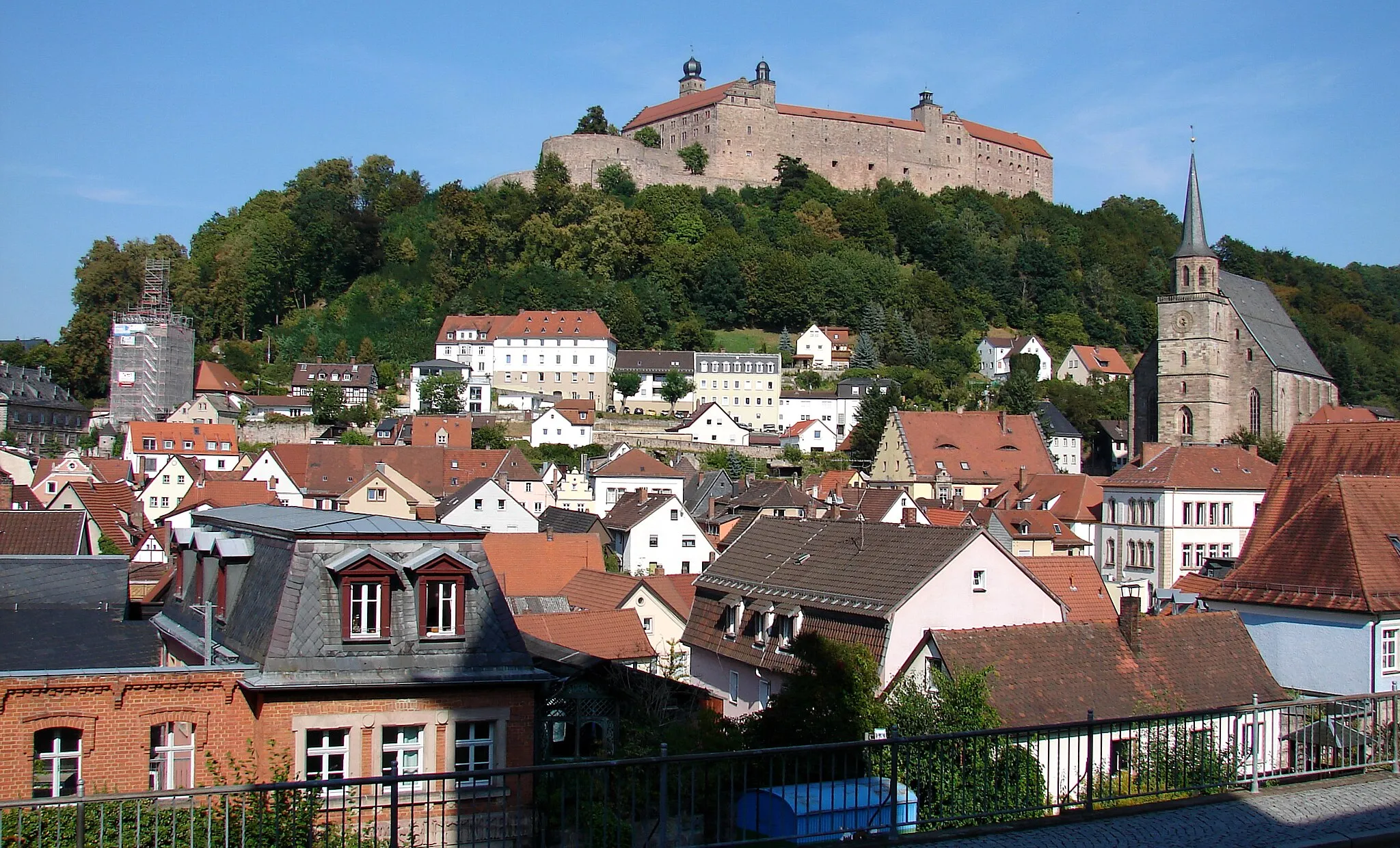 Photo showing: Kulmbach ist eine Große Kreisstadt im oberfränkischen Landkreis Kulmbach und der Sitz des Landratsamtes.