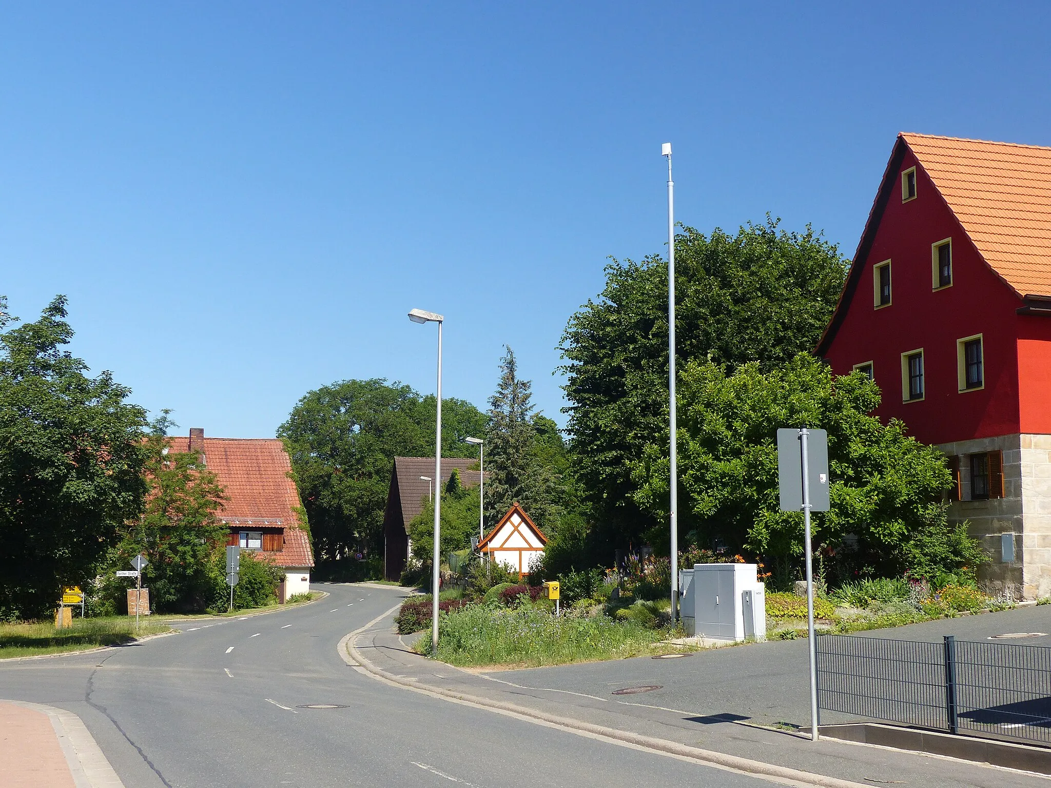Photo showing: The village Unterrüsselbach, a district of the municipality of Igensdorf