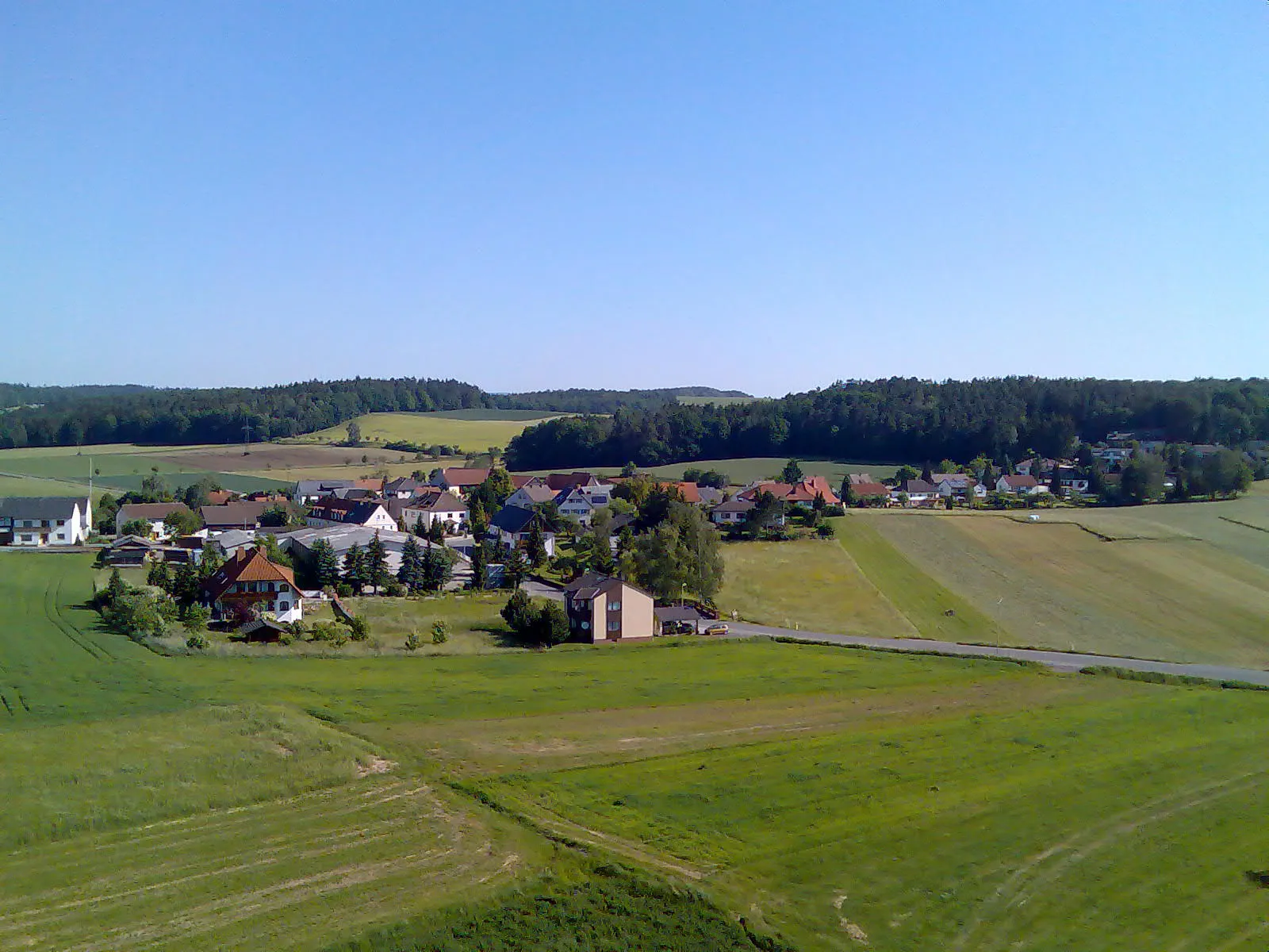 Photo showing: Ortsteil Friesendorf
Quelle
selbst fotografiert
Urheber
Ballalaika
Datum

11.06.2006