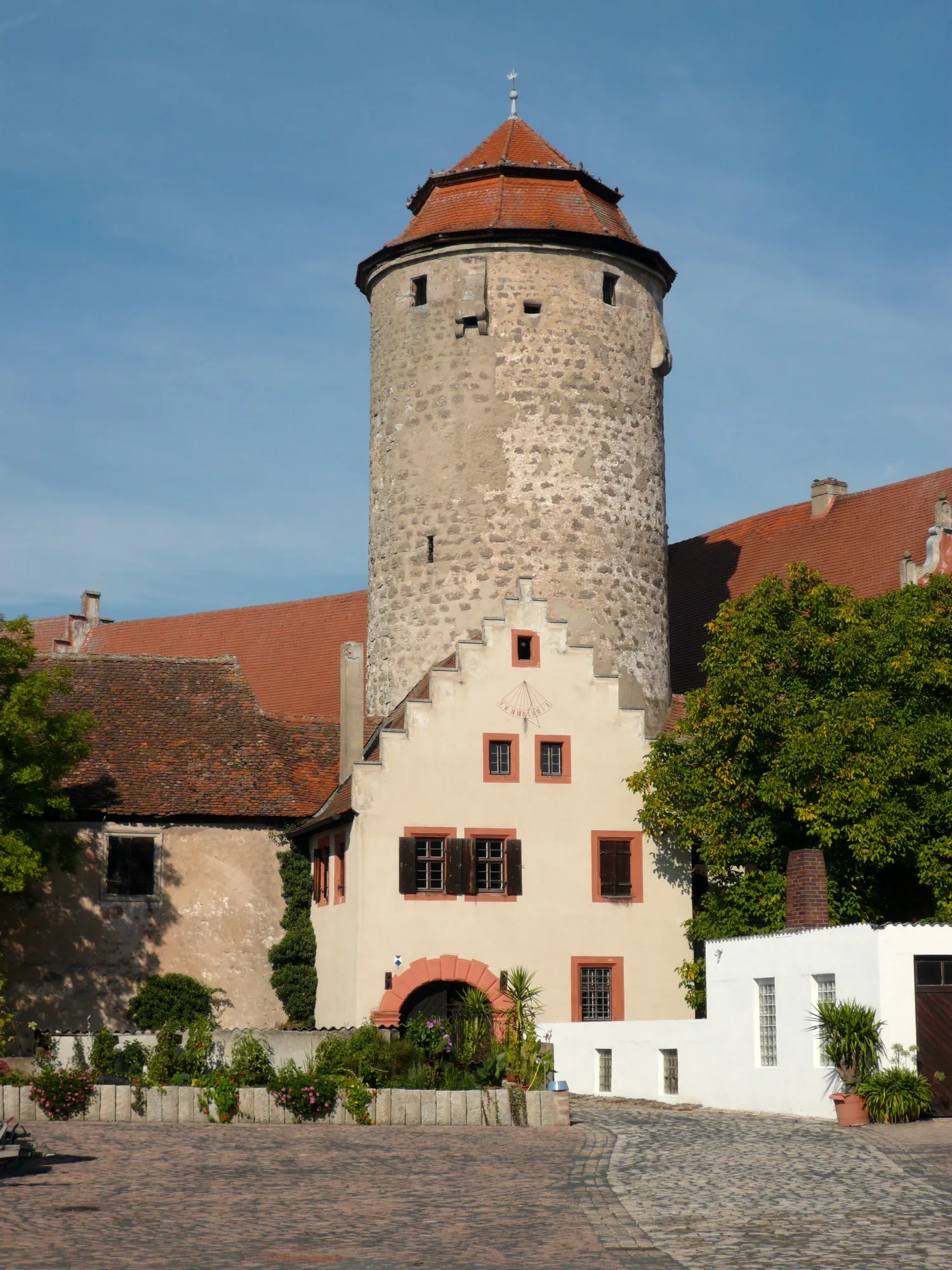 Photo showing: This is a picture of the Bavarian Baudenkmal (cultural heritage monument) with the ID