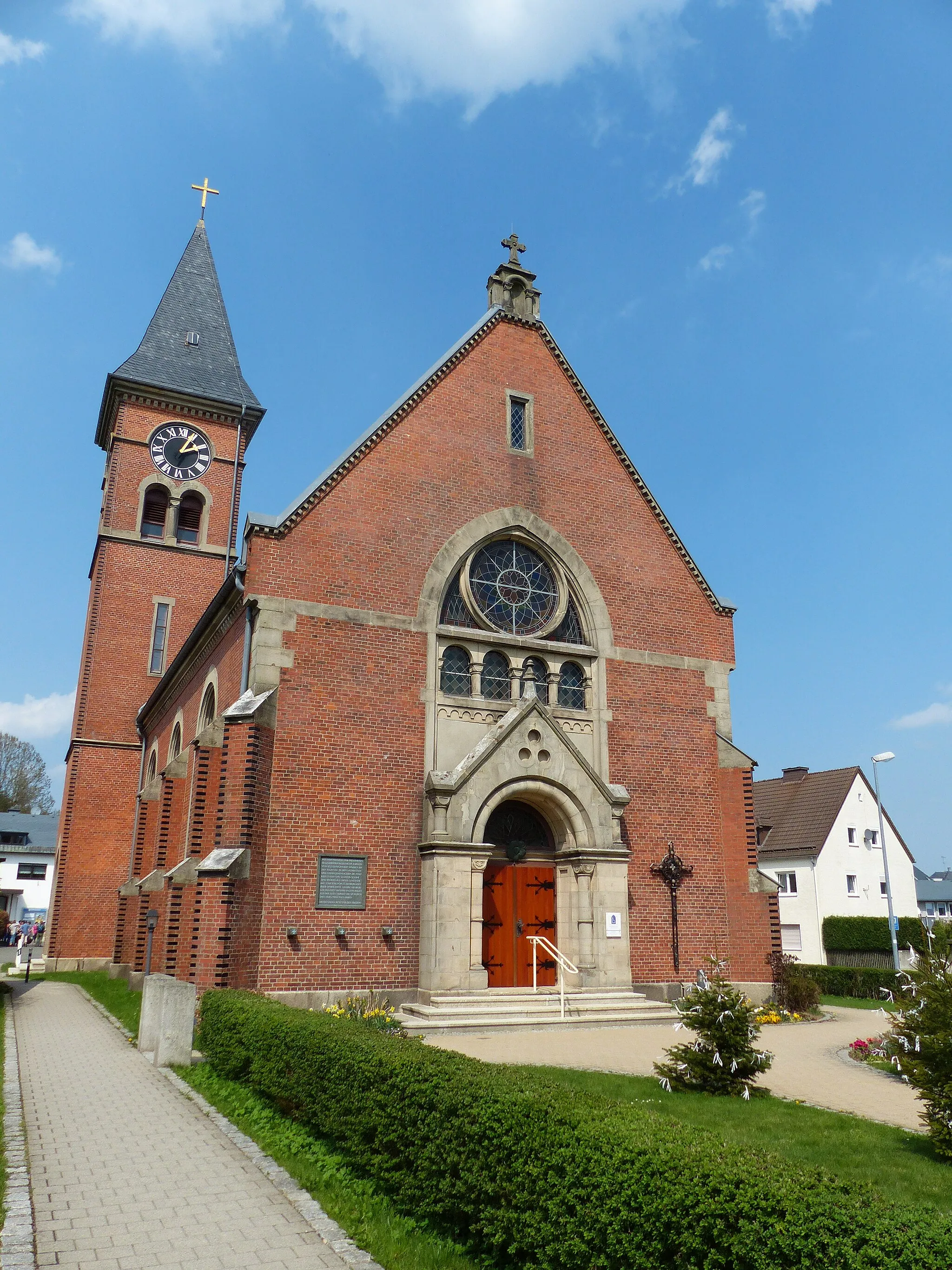Photo showing: Dr.-Martin-Luther-Kirche in Wüstenselbitz