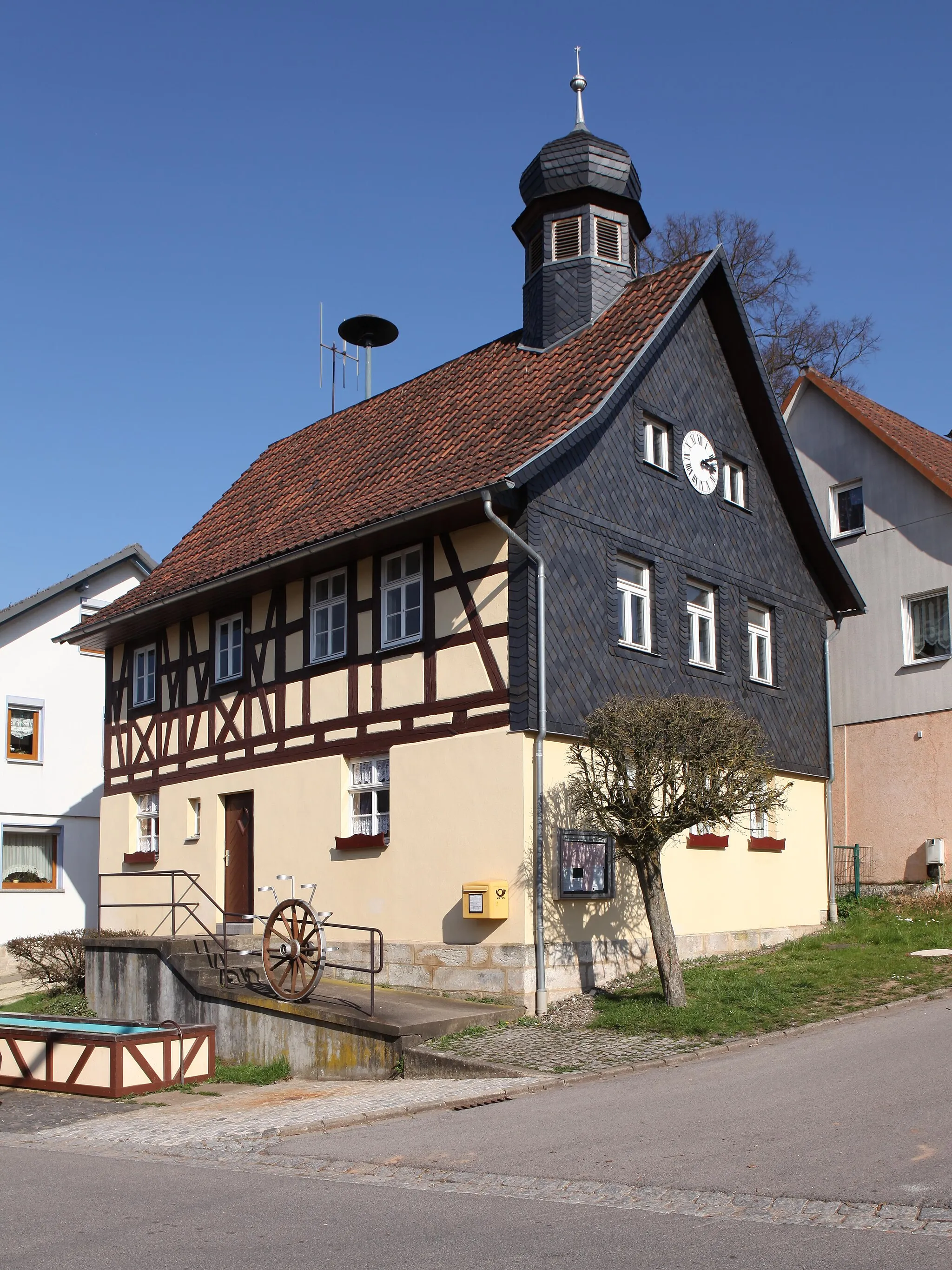 Photo showing: Ehemaliges Gemeindehaus in Sülzfeld, Bad Rodach