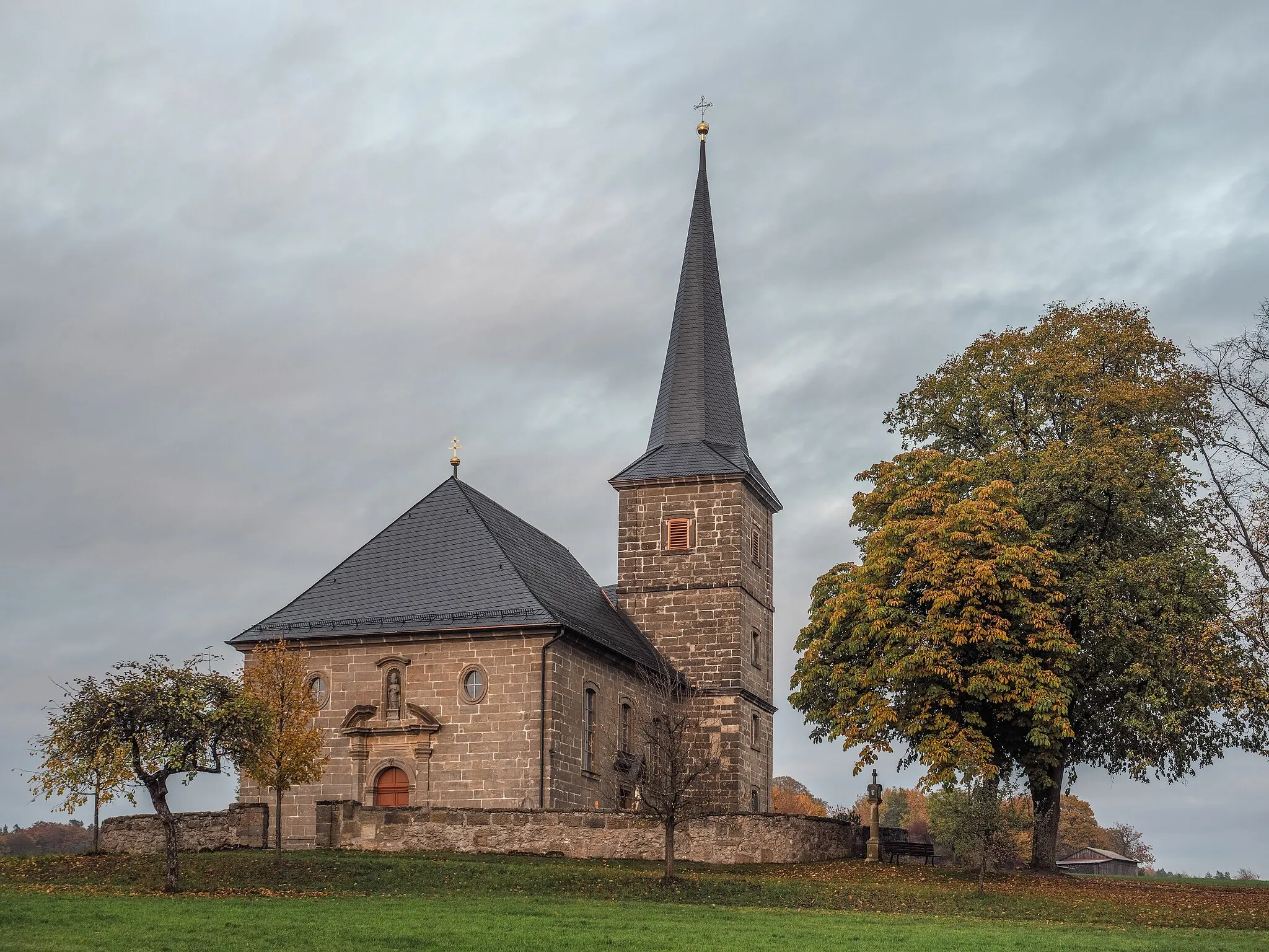 Photo showing: Church St.Clemens in Neudorf near Weismain near Lichtenfels in Upper Franconia.