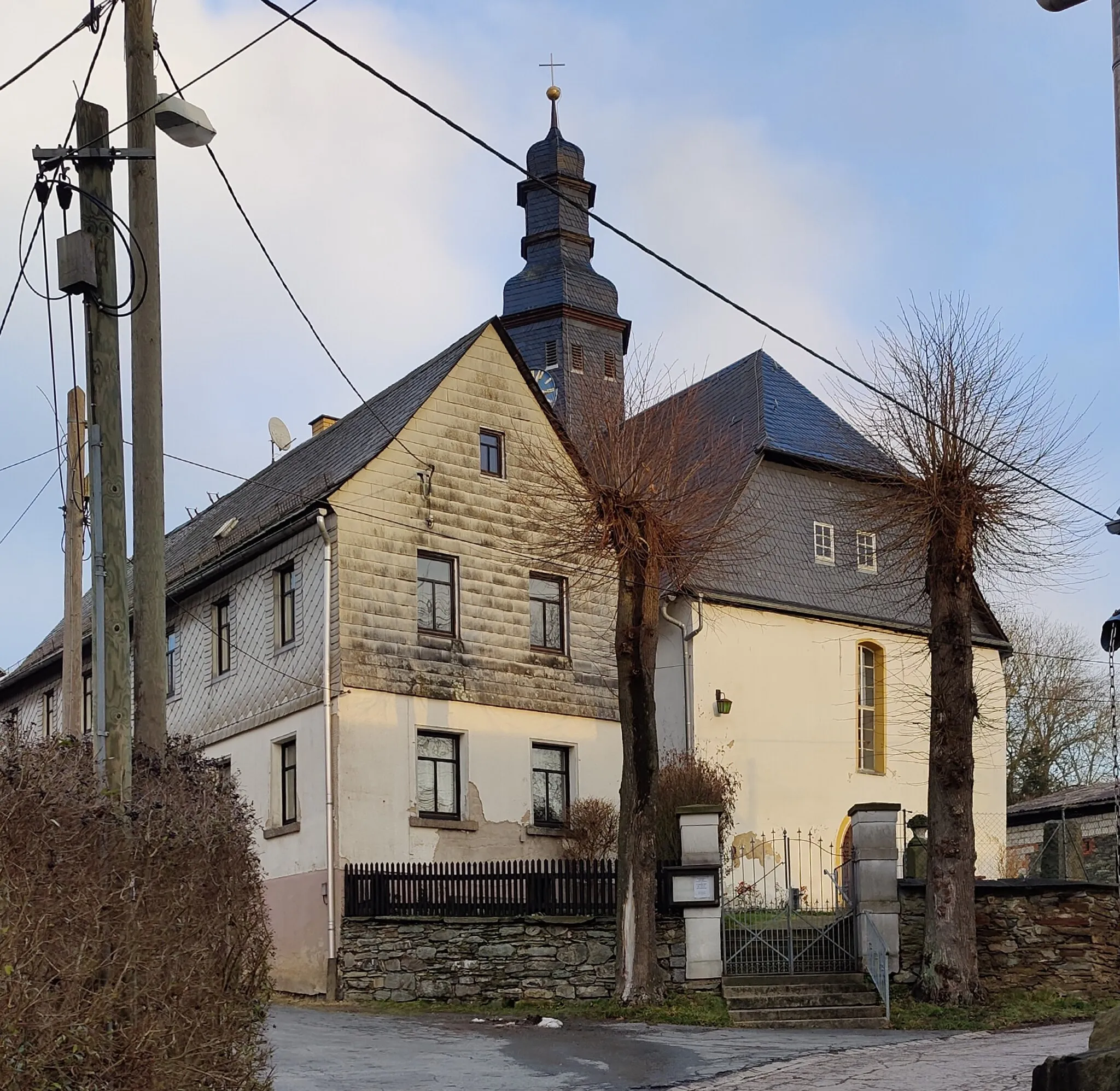 Photo showing: Evangelische Dorfkirche Seubtendorf, Gemeinde Tanna, Thüringen, Deutschland