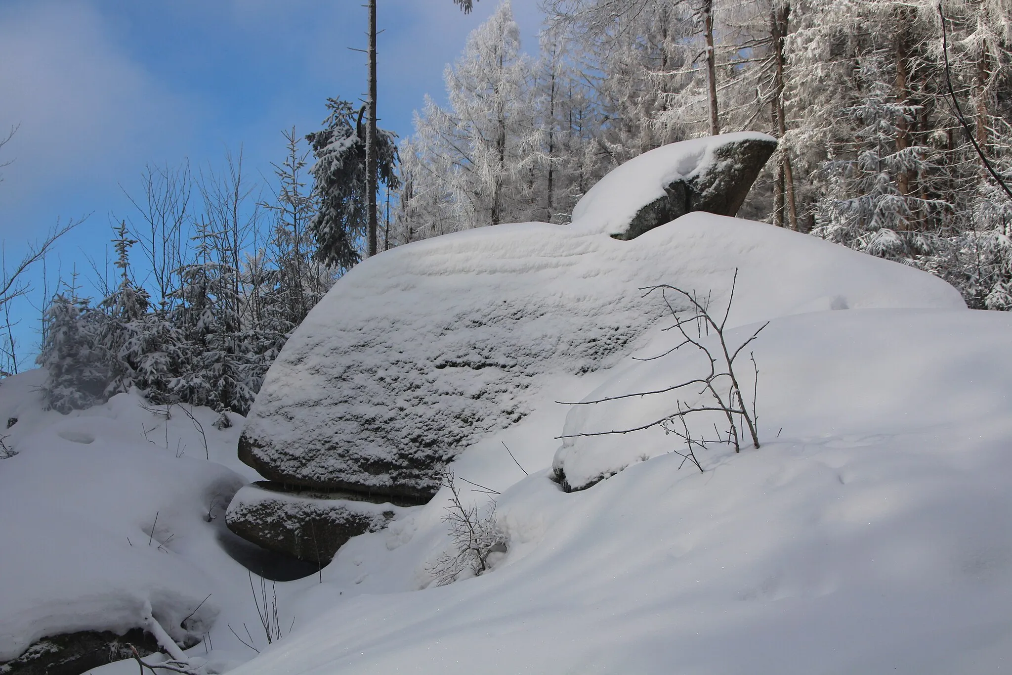 Photo showing: Die Felsformation "Der Wal vom Waldstein" am Südhang des Waldsteins im Fichtelgebirge.