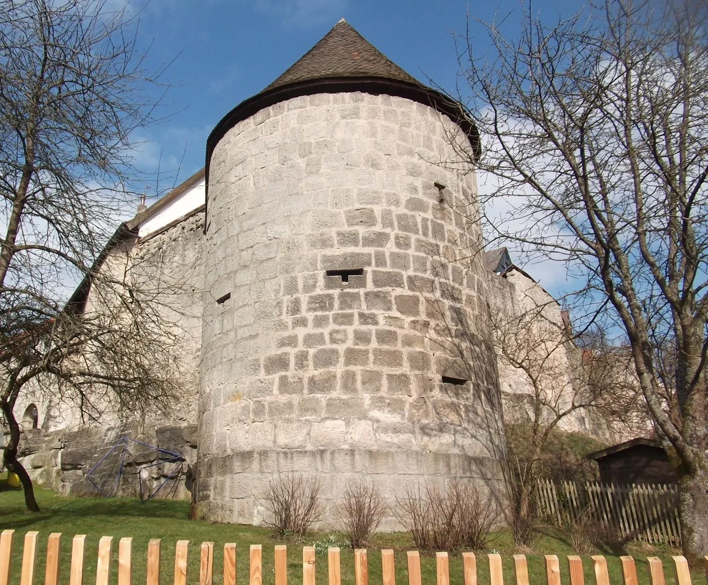 Photo showing: Rundturm der Stadtbefestigung