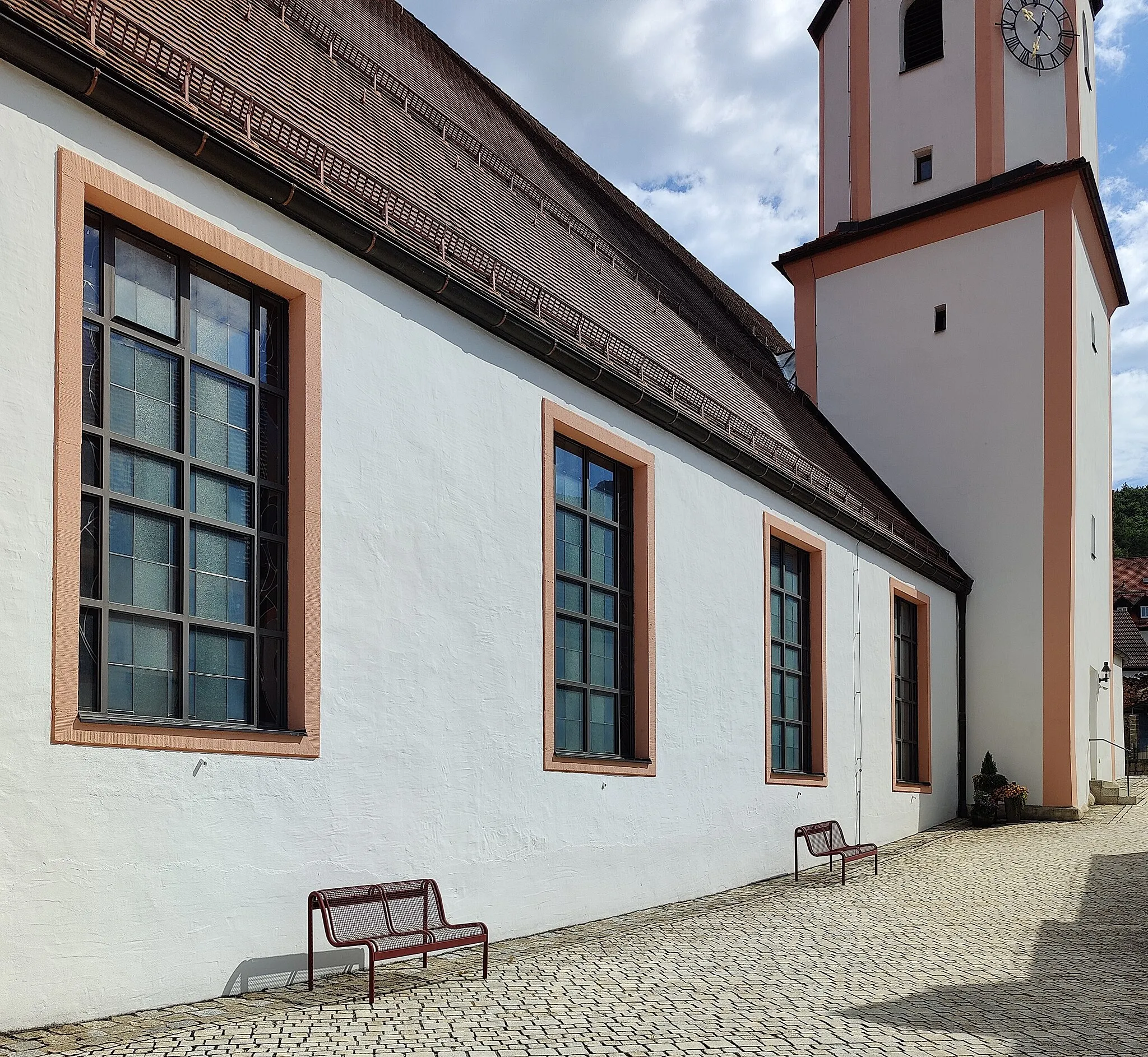 Photo showing: Katholische Pfarrkirche St. Laurentius Obertrubach, Landkreis Forchheim, Oberfranken, Bayern, Deutschland